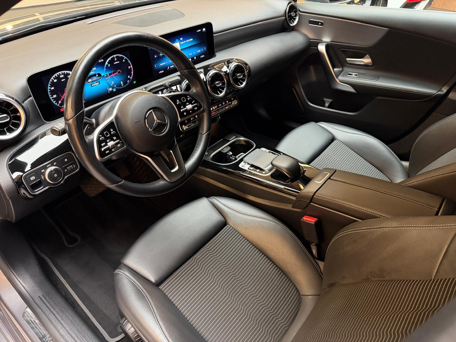 MERCEDES-BENZ A 200 d Progressive-image-12
