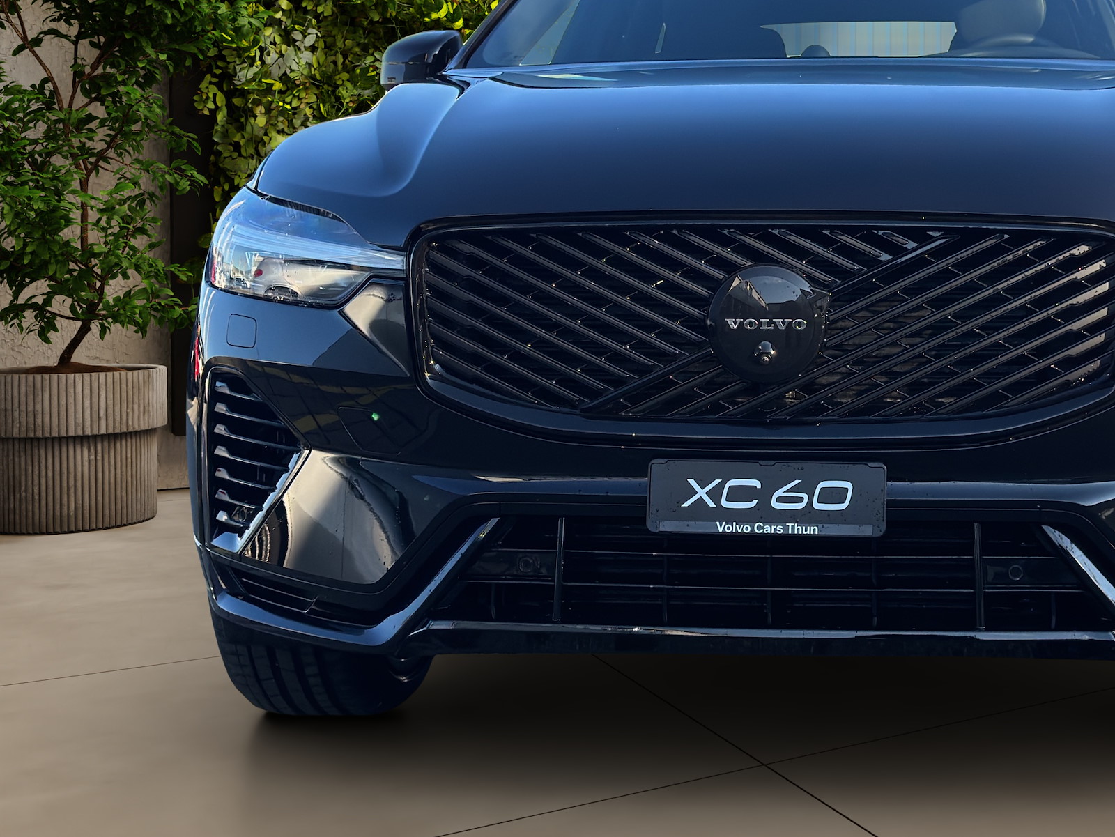 VOLVO XC60 2.0 T8 TE Black Edition eAWD-image-8