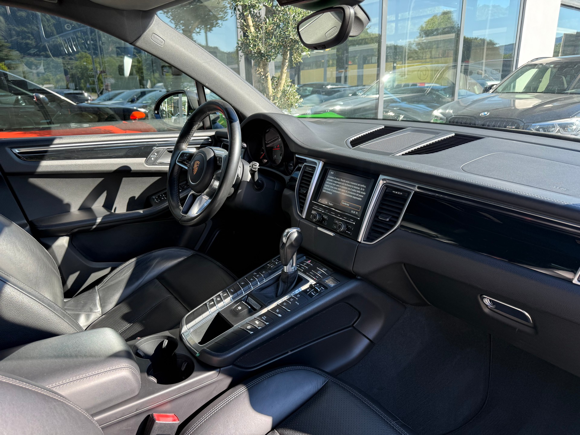 PORSCHE Macan S Diesel PDK-image-12
