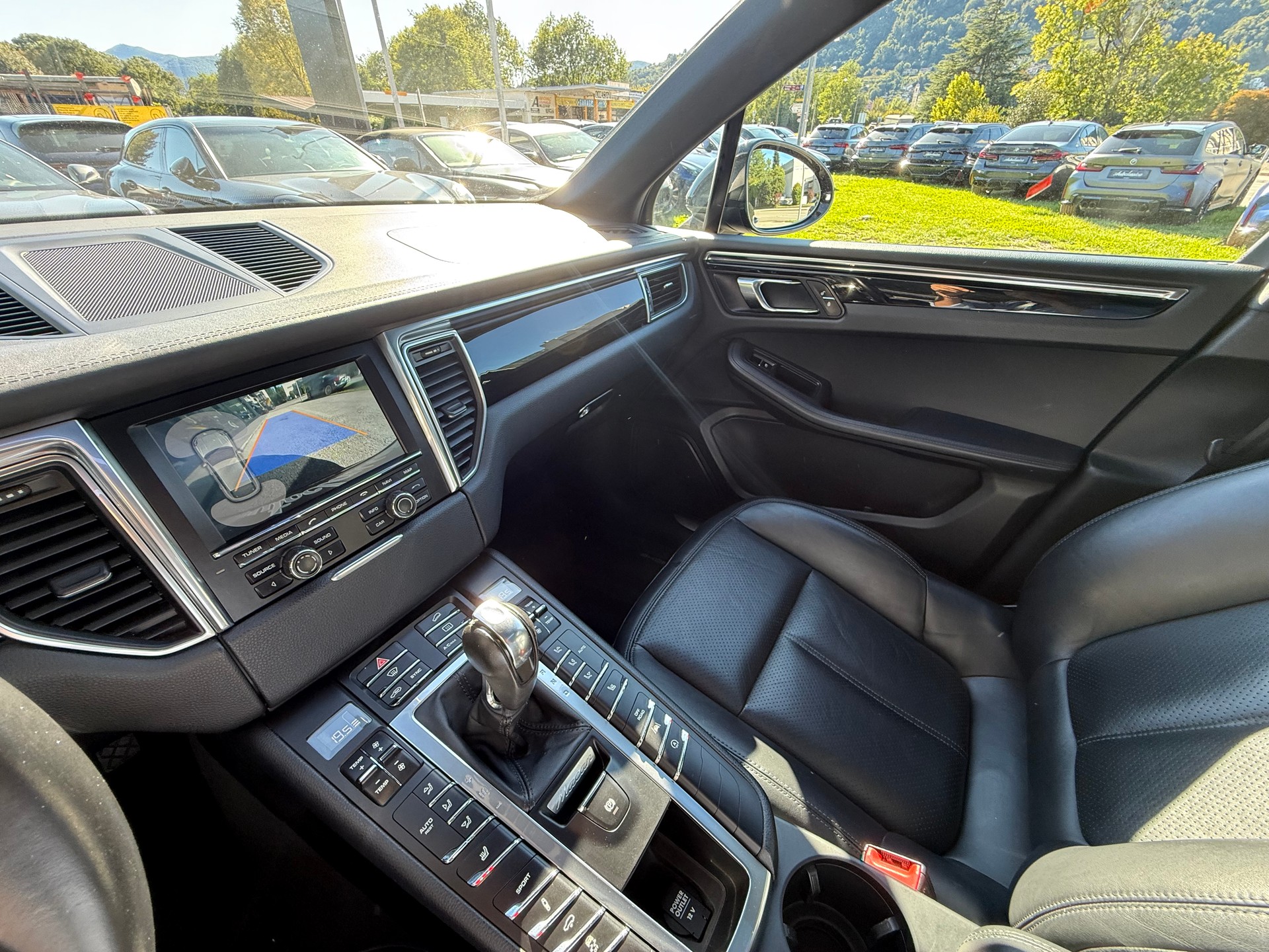 PORSCHE Macan S Diesel PDK-image-15