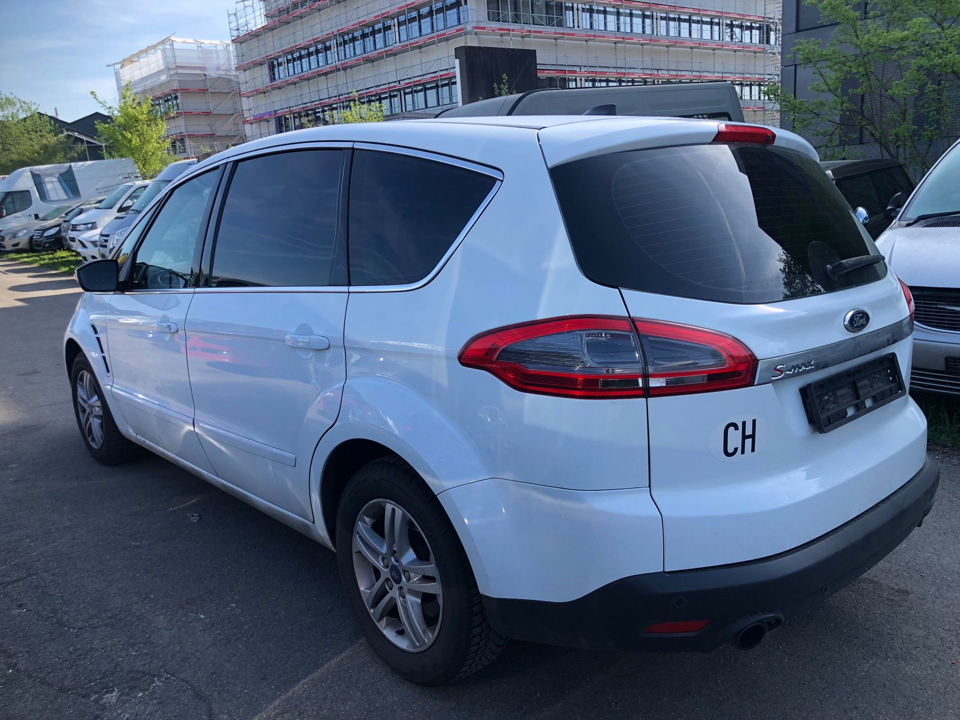 FORD S-Max 2.0 SCTi TitaniumS PowerShift-image-2