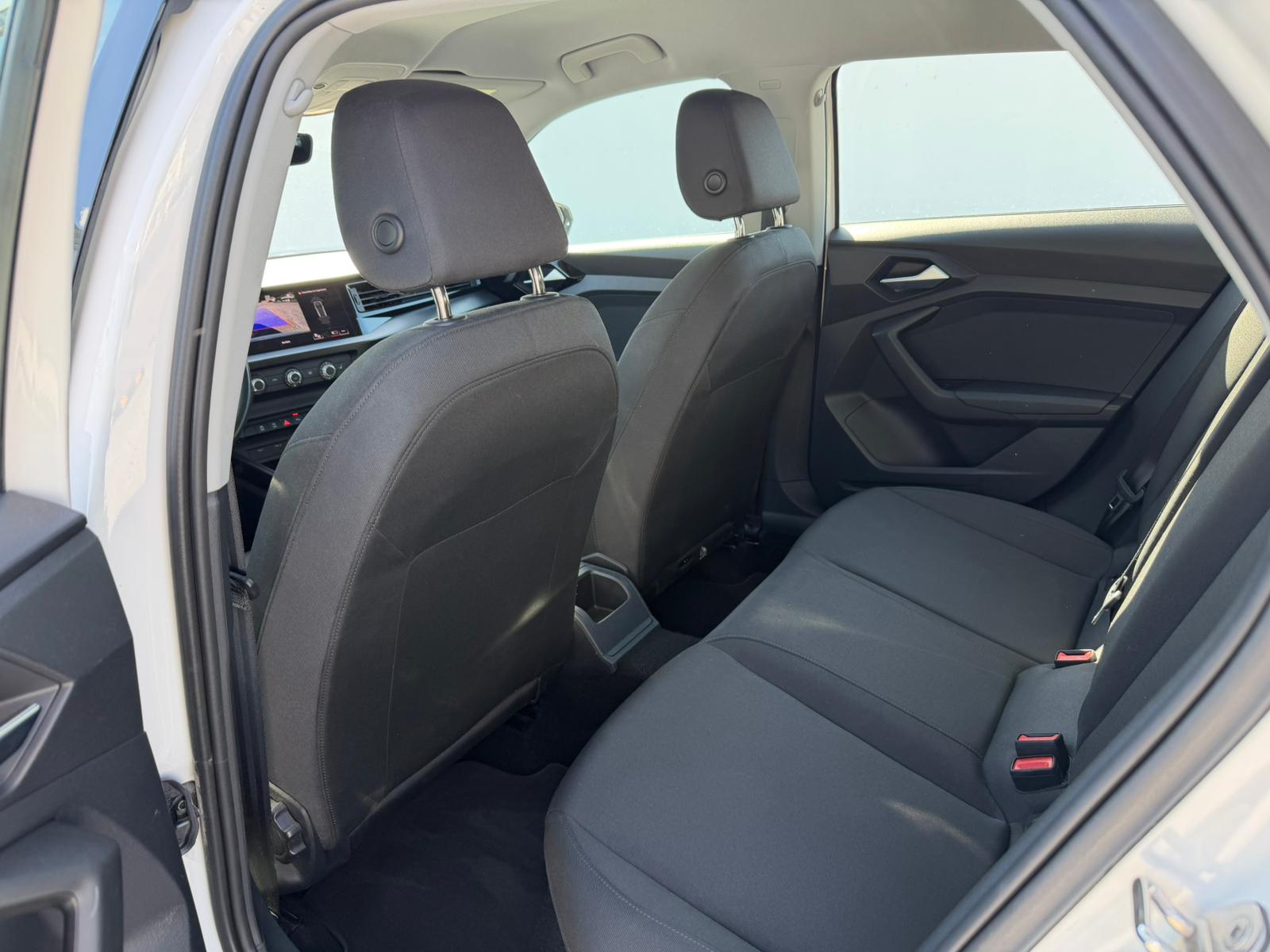 AUDI A1 Sportback 30 TFSI advanced Attraction S-tronic-image-10