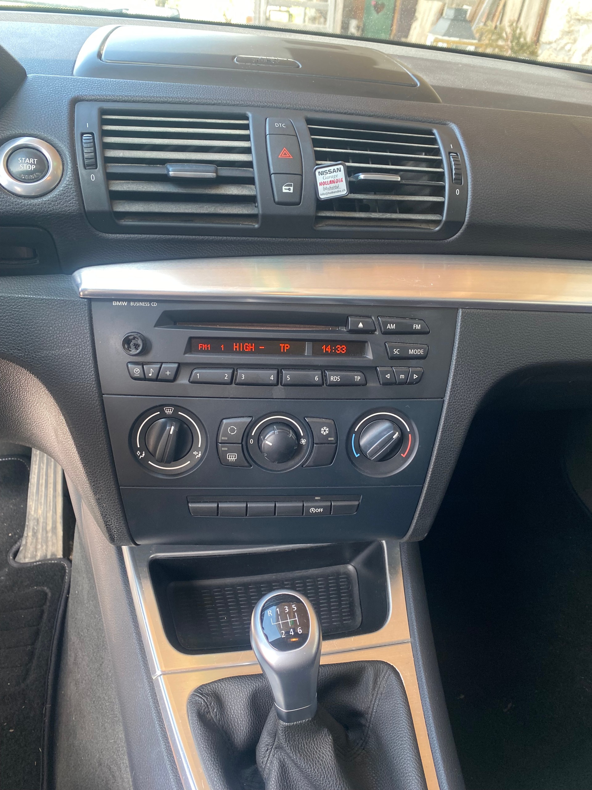 BMW 116i-image-3