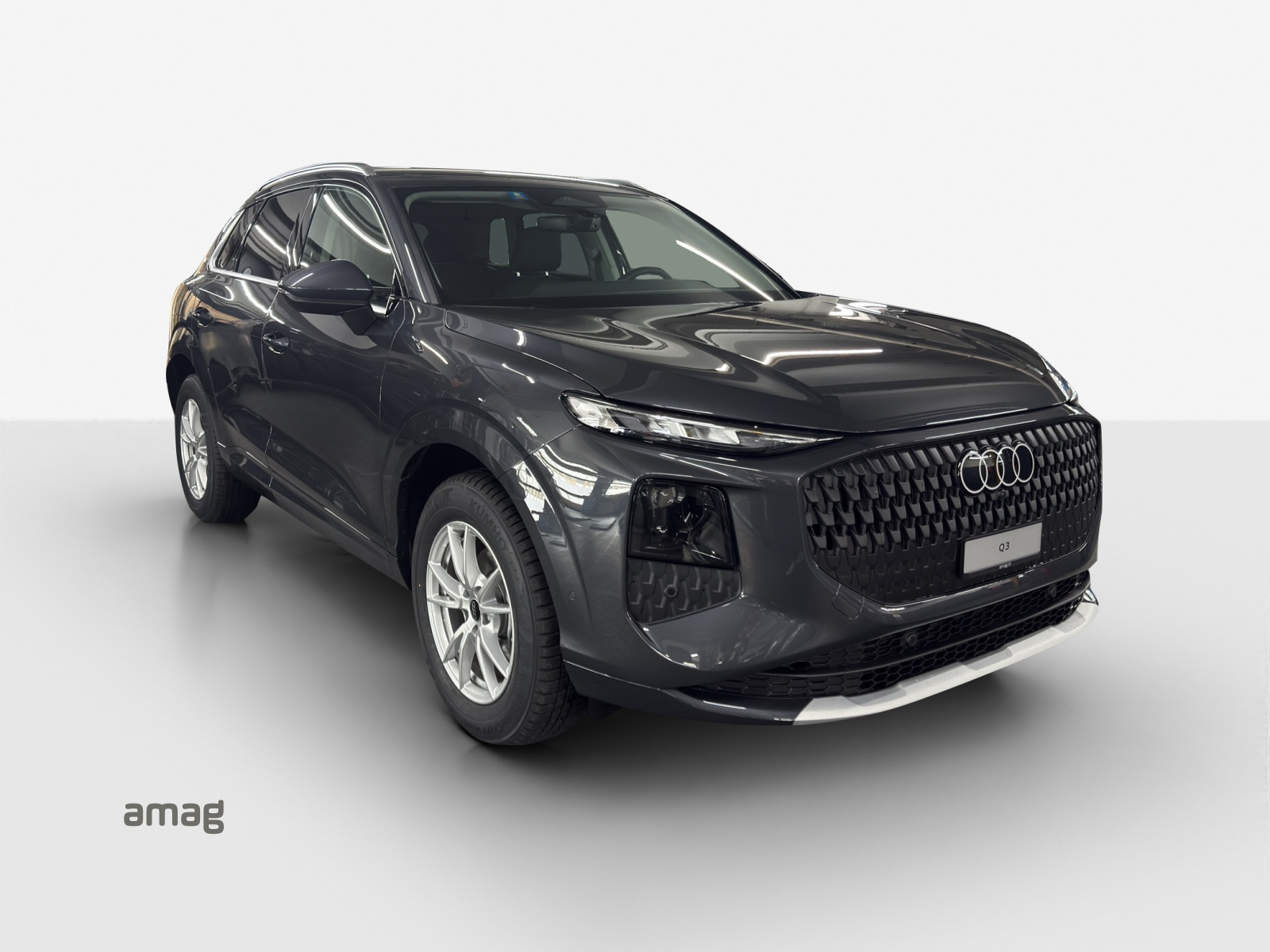 AUDI Q3 SUV 110 kW TFSI S tronic-image-5