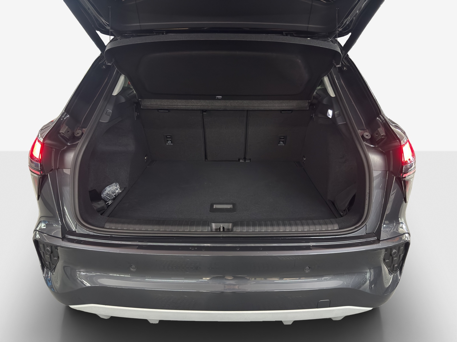 AUDI Q3 SUV 110 kW TFSI S tronic-image-11