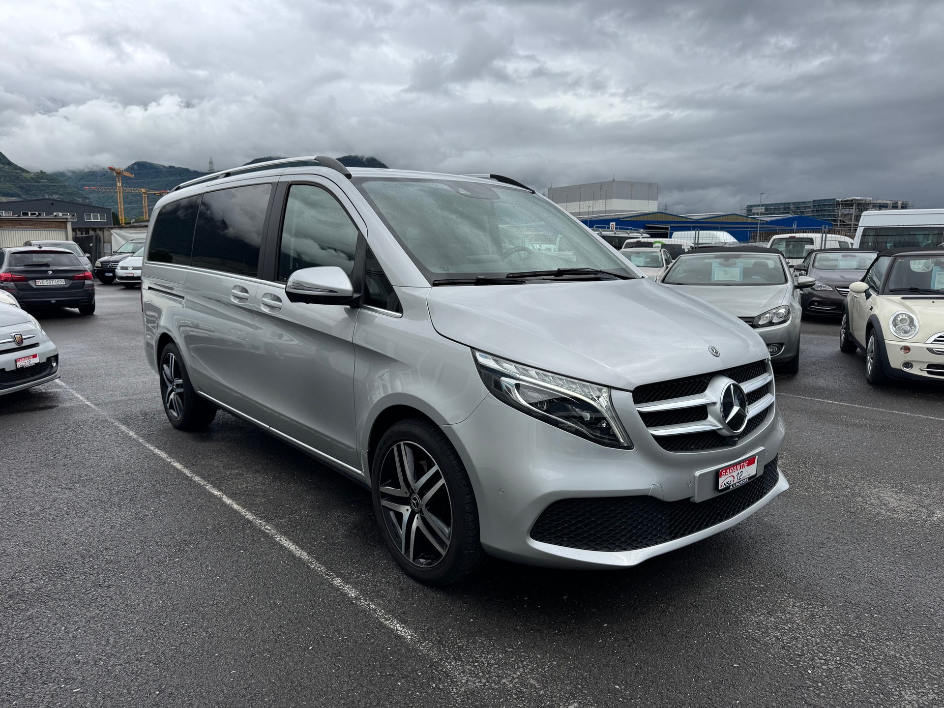 MERCEDES-BENZ V 300 d lang Avantgarde 4Matic 9G-Tronic-image-1