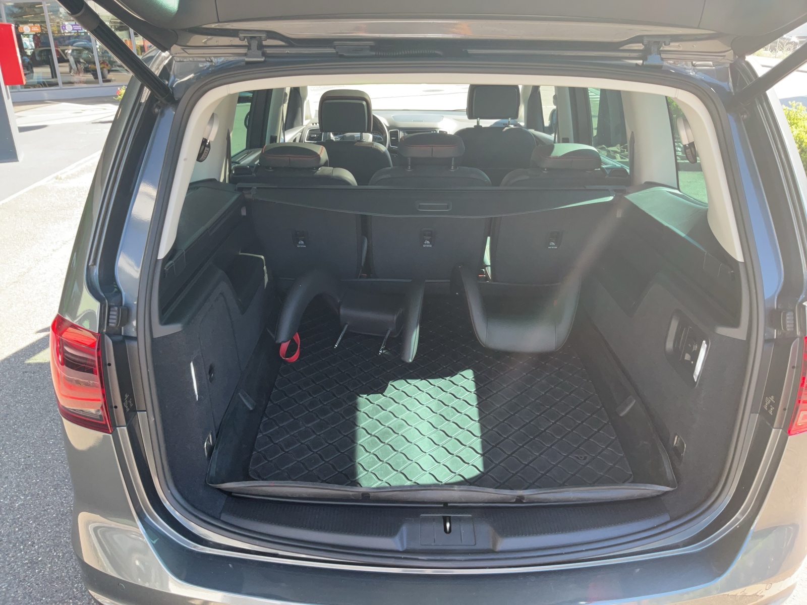 SEAT Alhambra 1.4 TSI DSG Hola FR-image-15