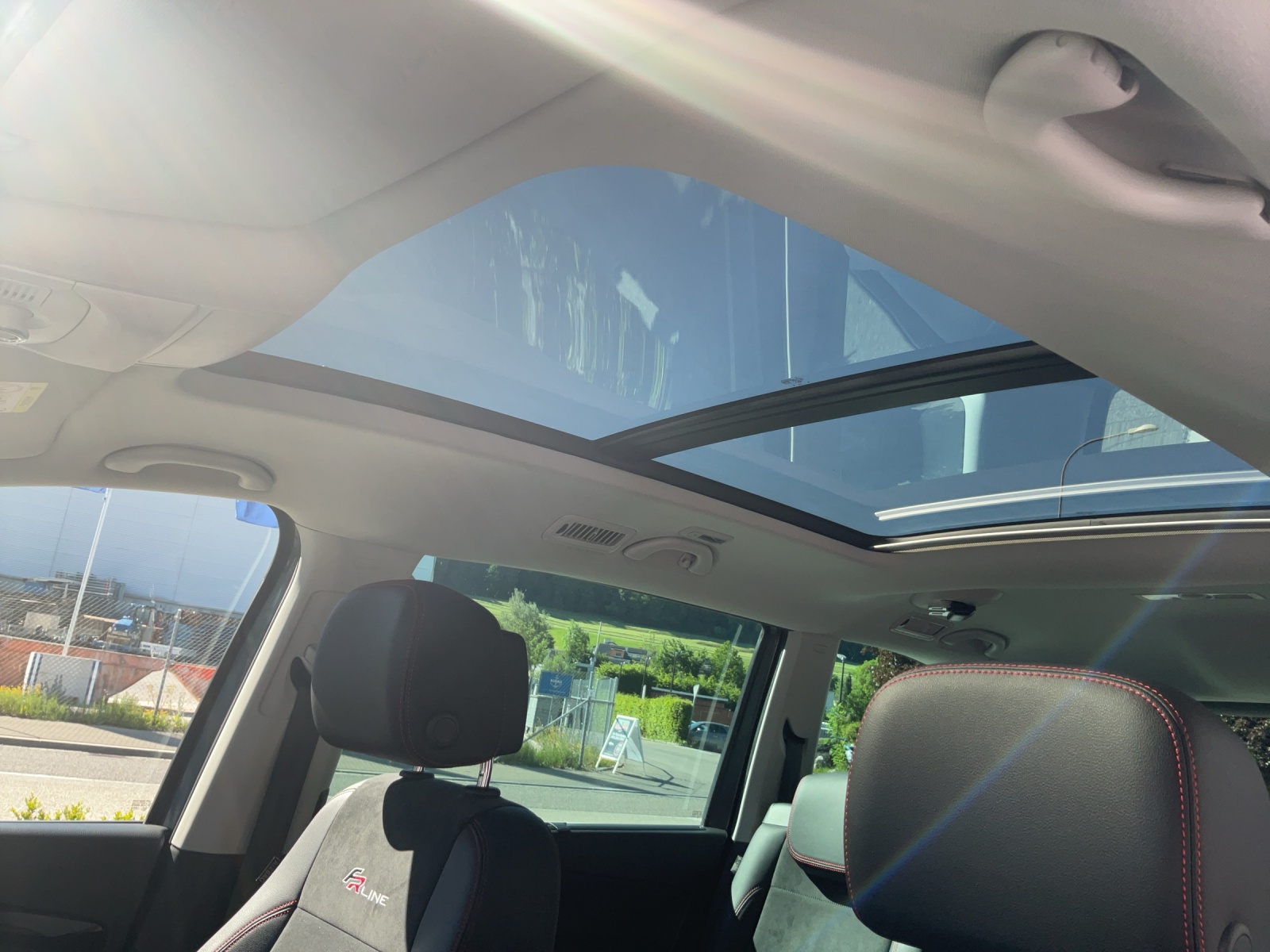 SEAT Alhambra 1.4 TSI DSG Hola FR-image-17