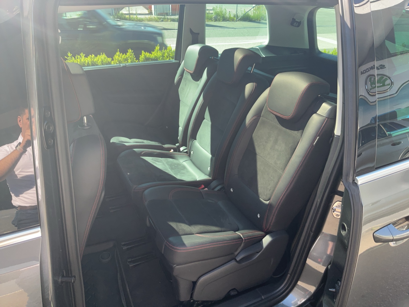 SEAT Alhambra 1.4 TSI DSG Hola FR-image-11