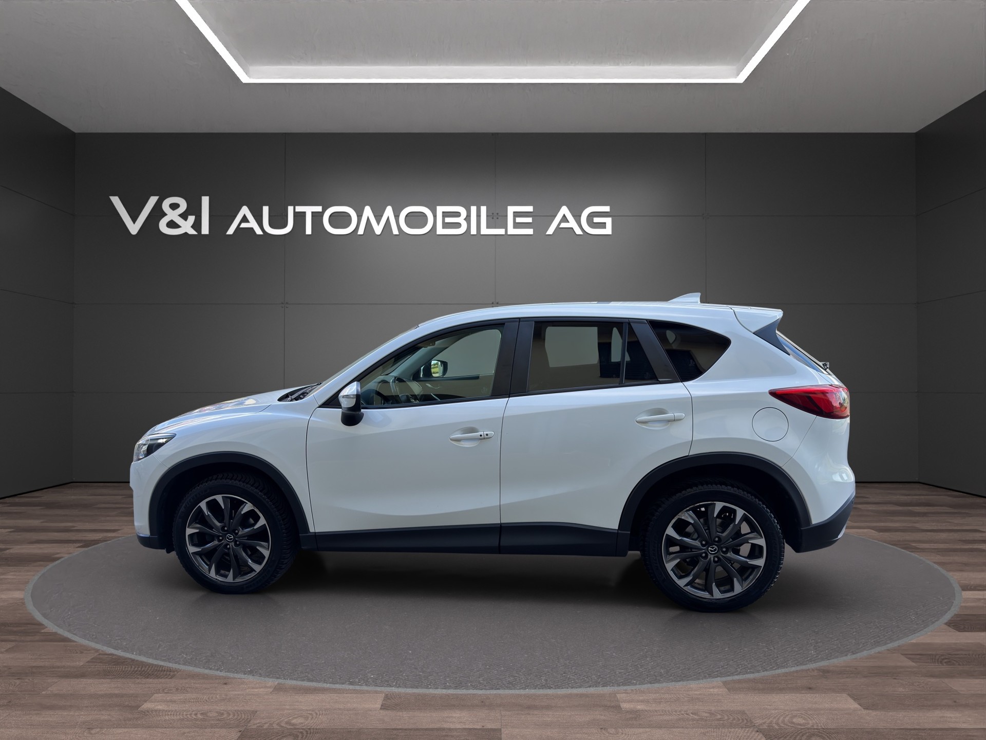 MAZDA CX-5 2.2 D HP Revolution AWD Automatic-image-6