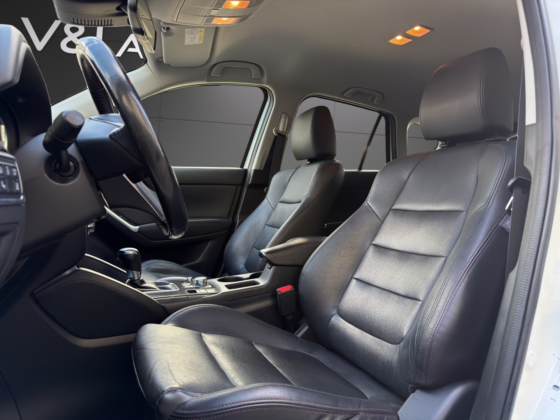 MAZDA CX-5 2.2 D HP Revolution AWD Automatic-image-19