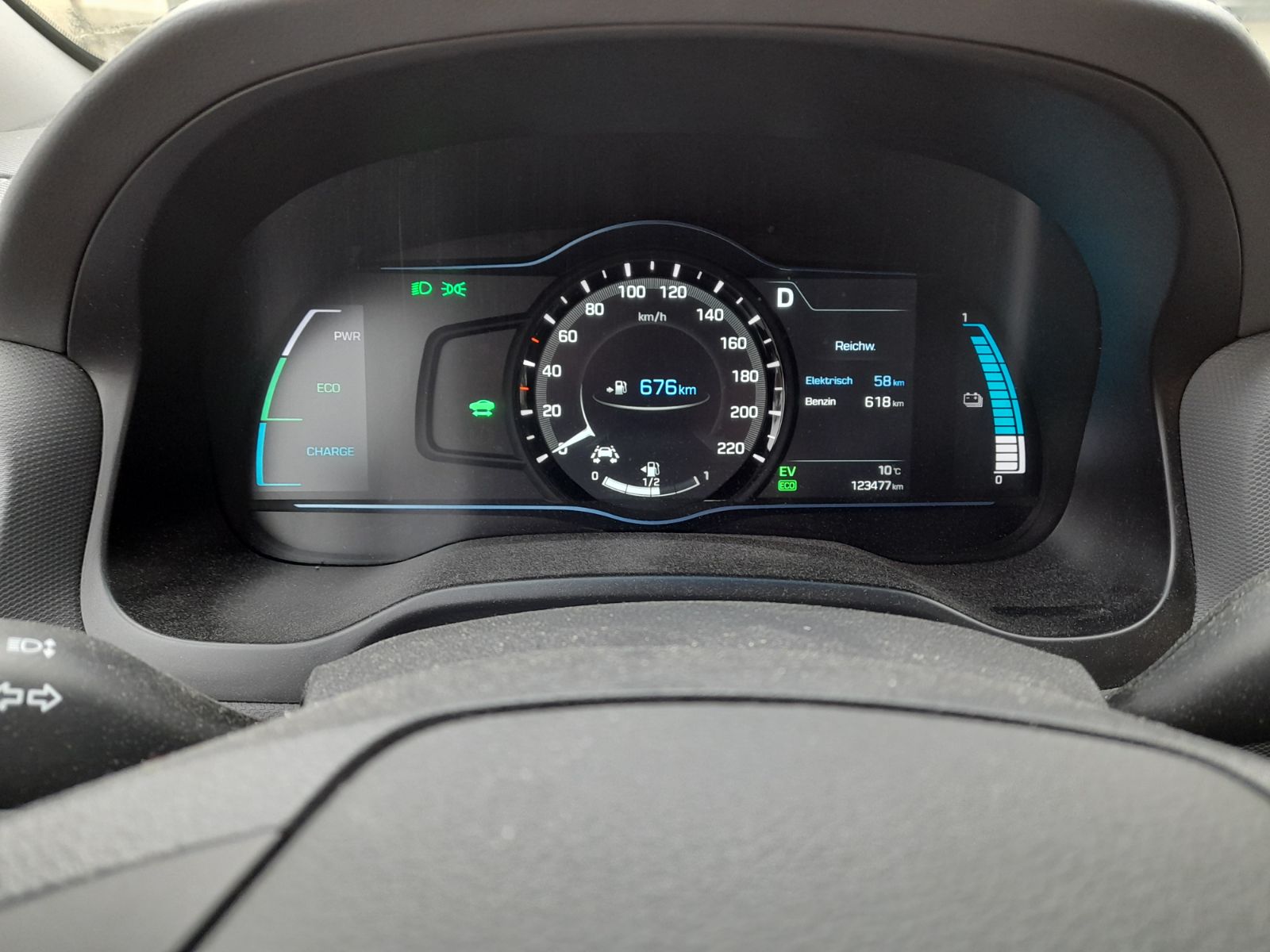 HYUNDAI Ioniq 1.6 GDi PHEV(frisch ab MFK&Service!) Launch Plus DCT-image-2