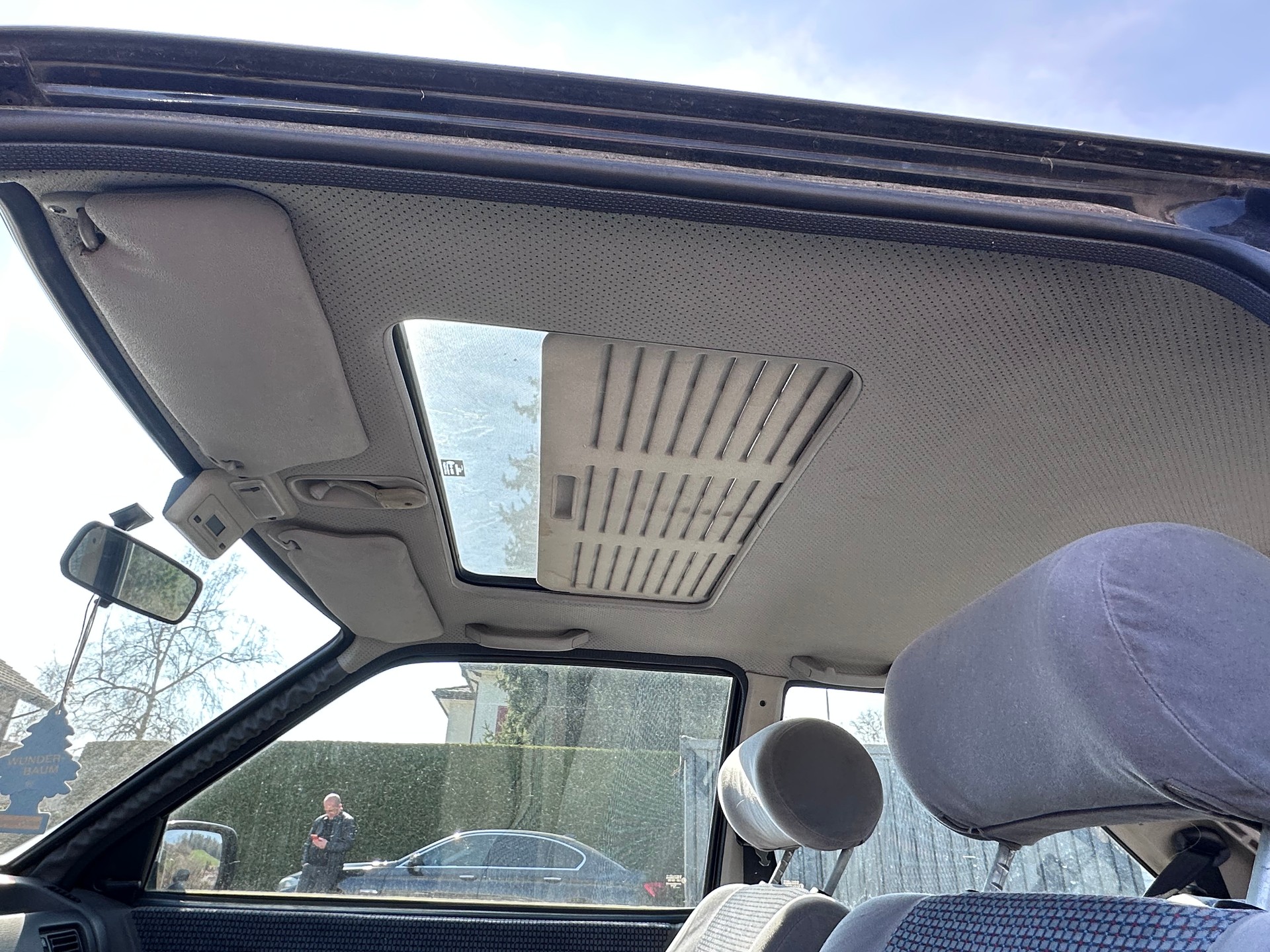 FORD Escort 1600 XR3i-image-9