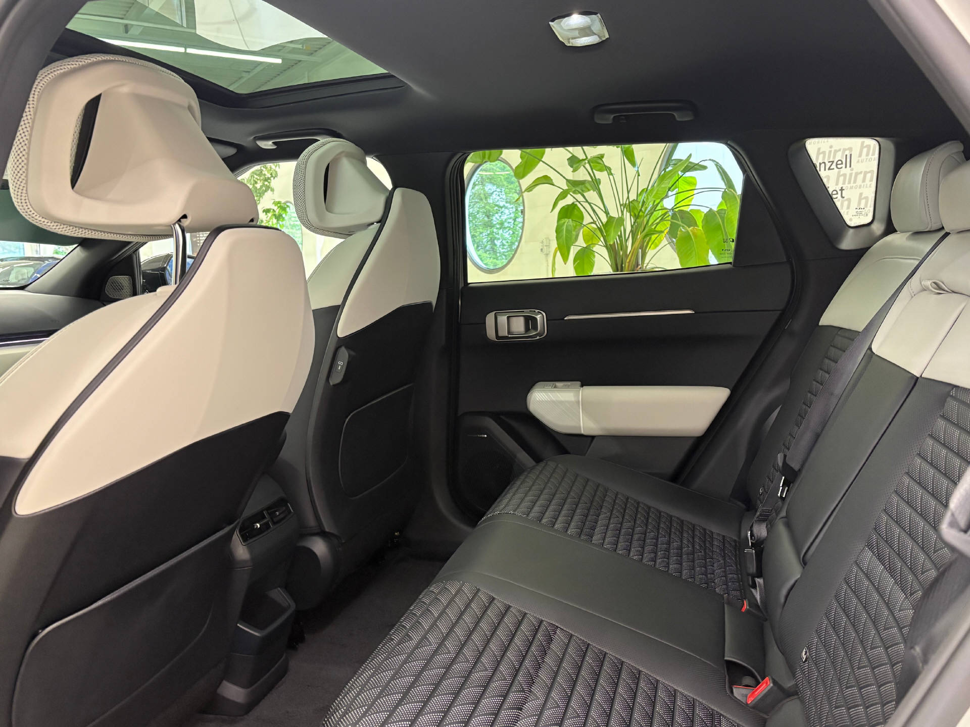 KIA EV4 81 kWh GT-Line-image-10
