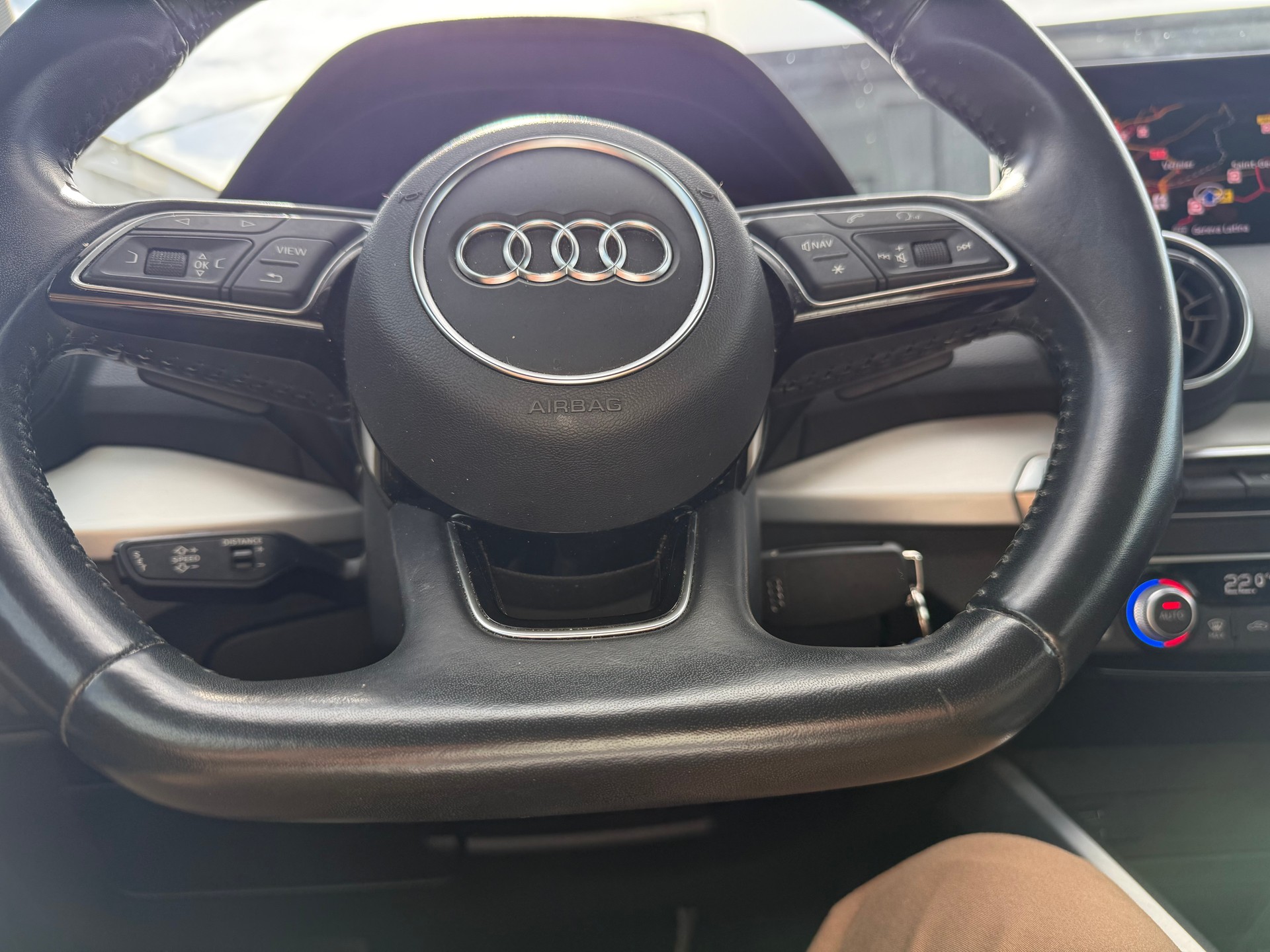 AUDI Q2 30 TDI S-tronic-image-13