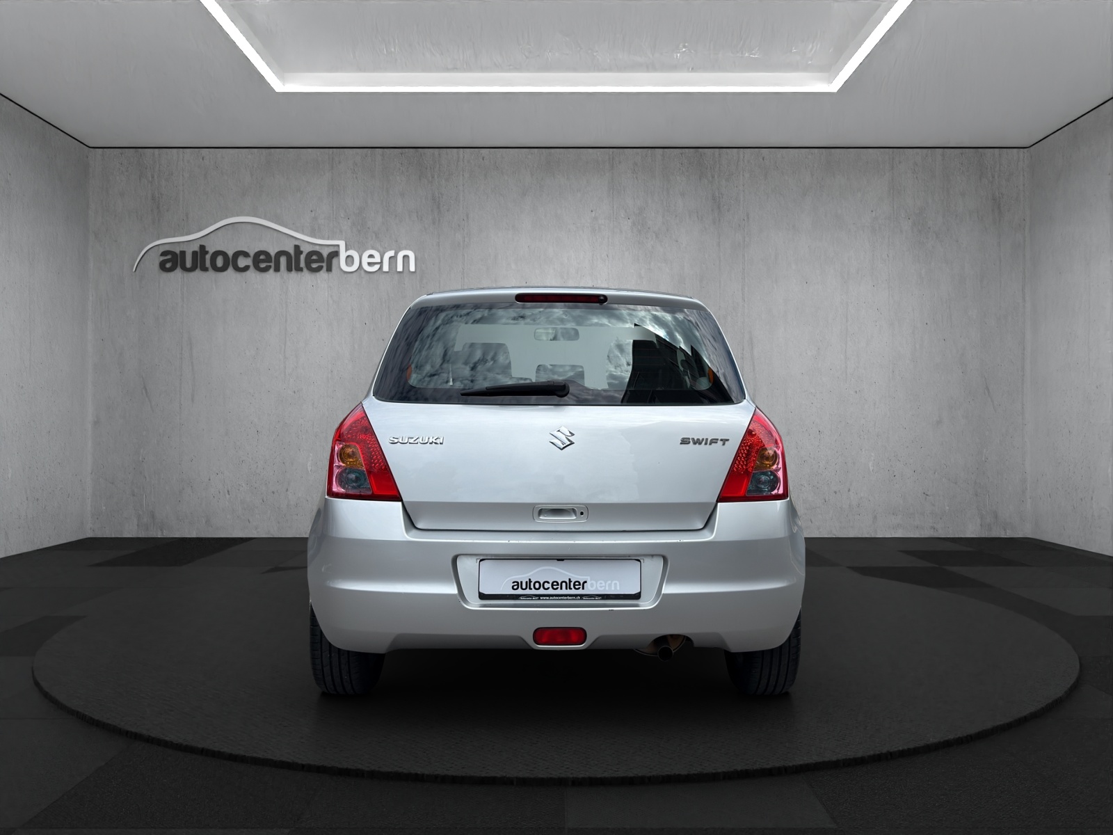 SUZUKI Swift 1.3i 16V GL-image-5