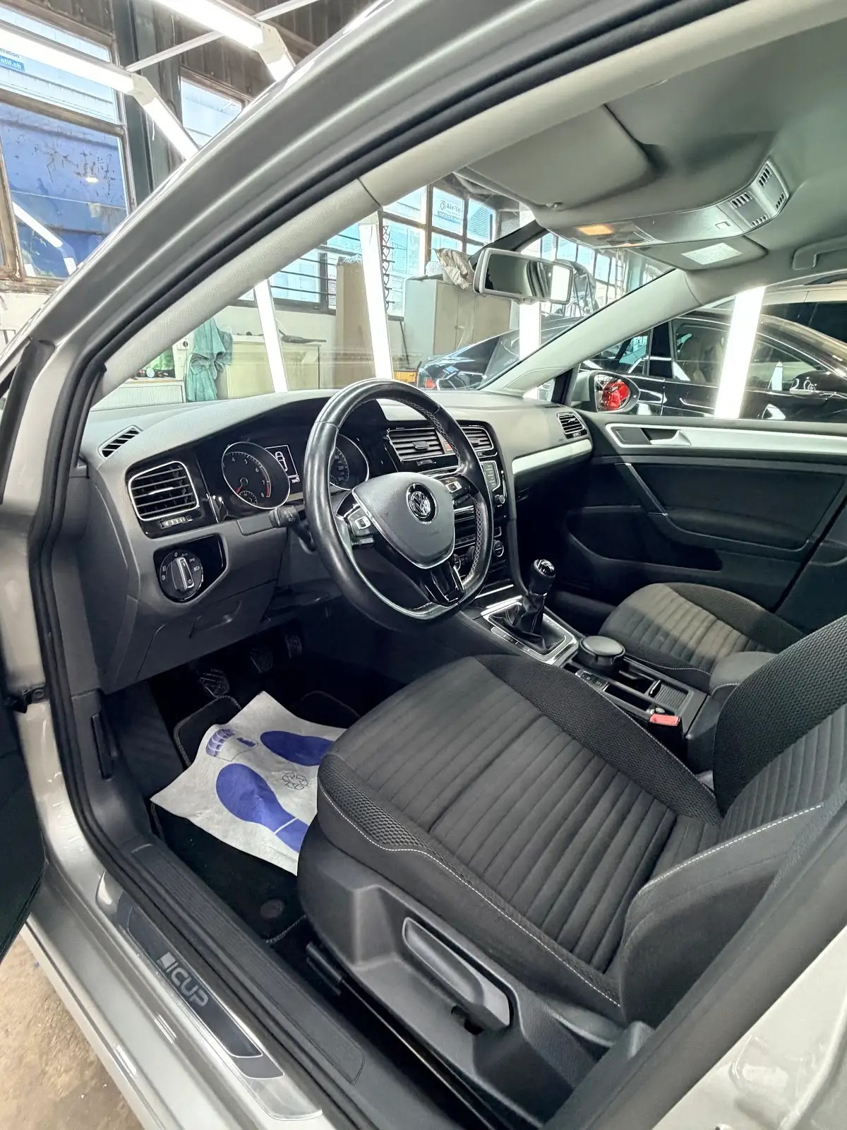 VW Golf 1.4 TSI Cup-image-5