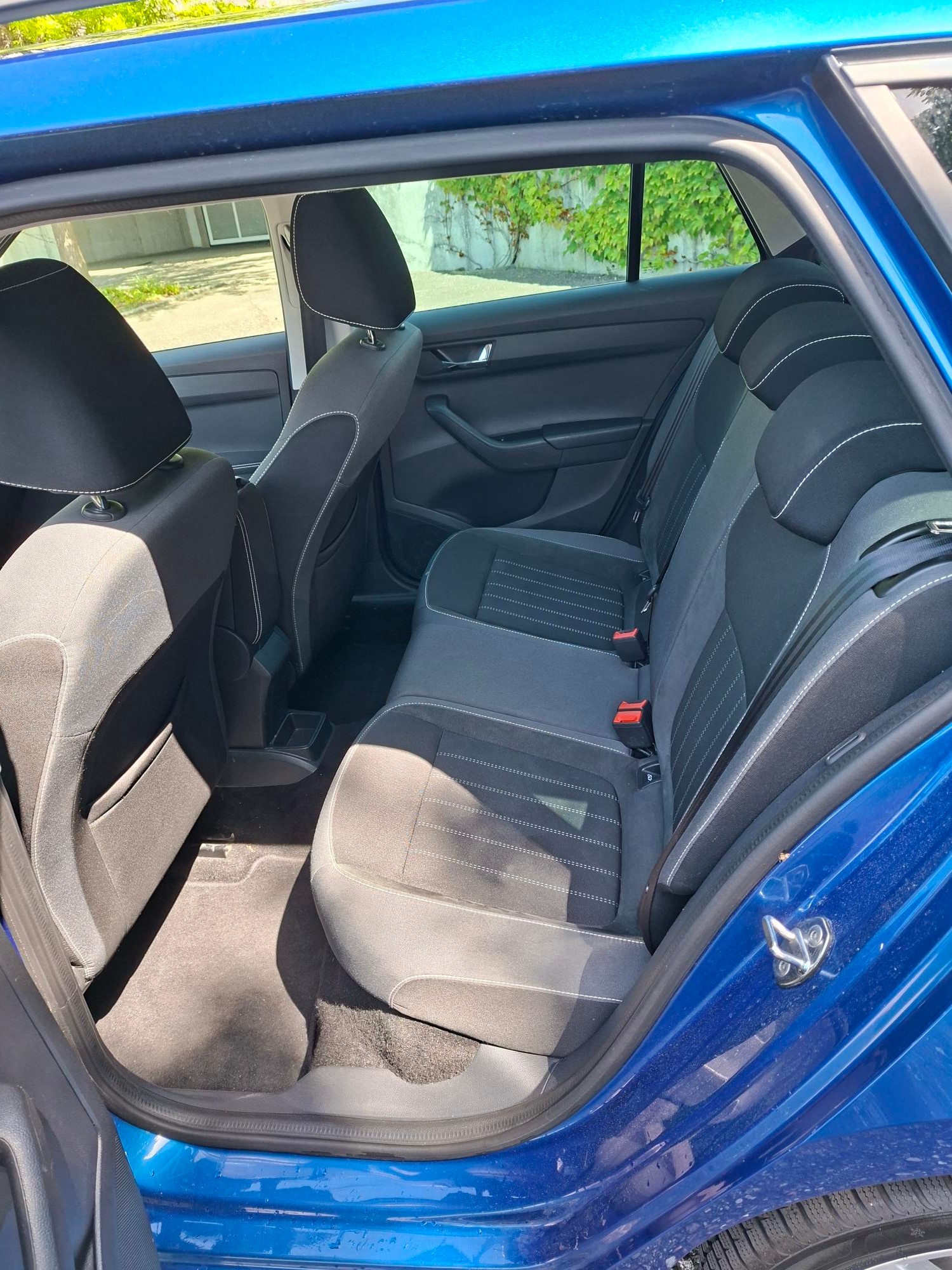 SKODA Fabia Combi 1.0 TSI Style-image-6