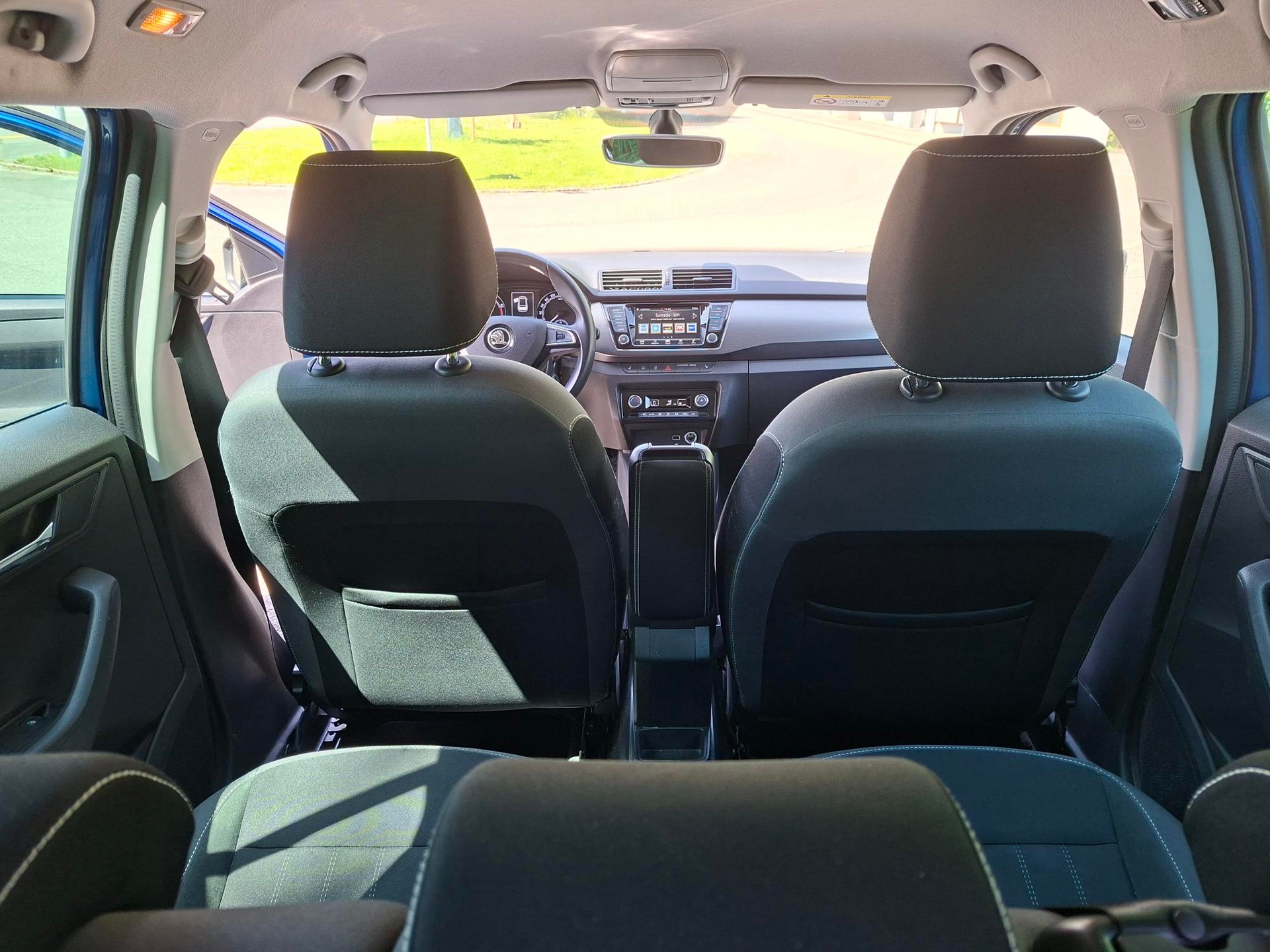 SKODA Fabia Combi 1.0 TSI Style-image-5