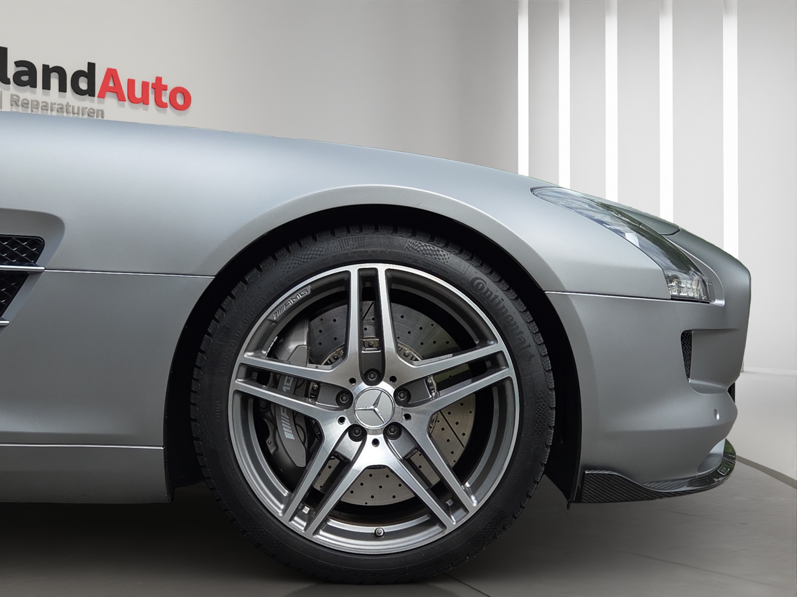 MERCEDES-BENZ SLS 63 AMG Speedshift-image-5