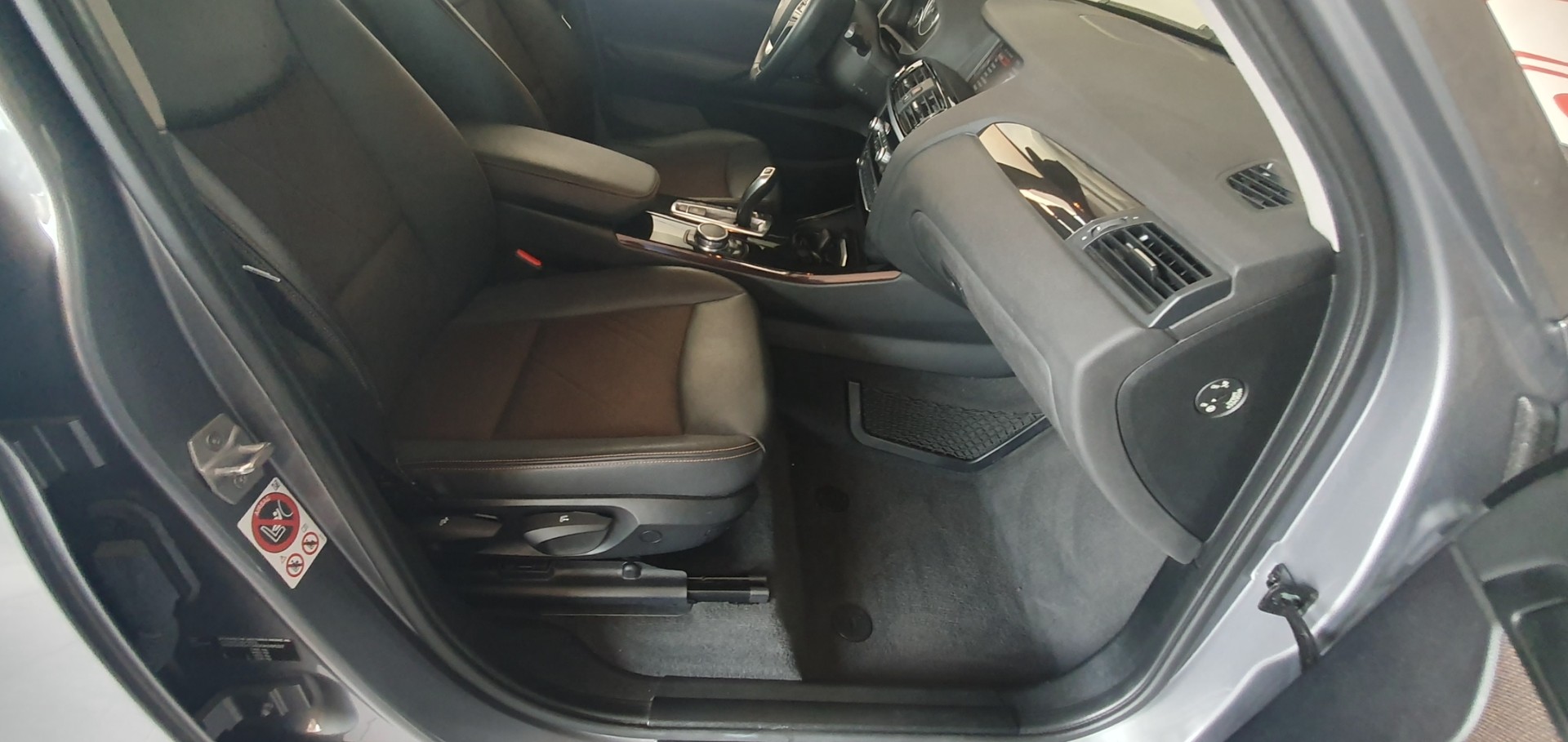 BMW X3 xDrive 28i xLine Steptronic-image-8