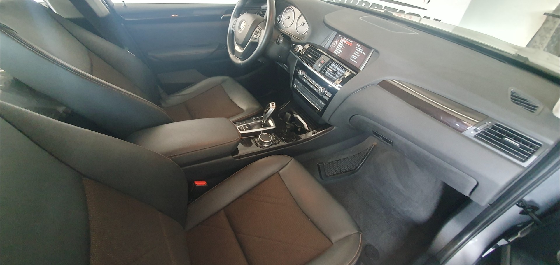 BMW X3 xDrive 28i xLine Steptronic-image-7