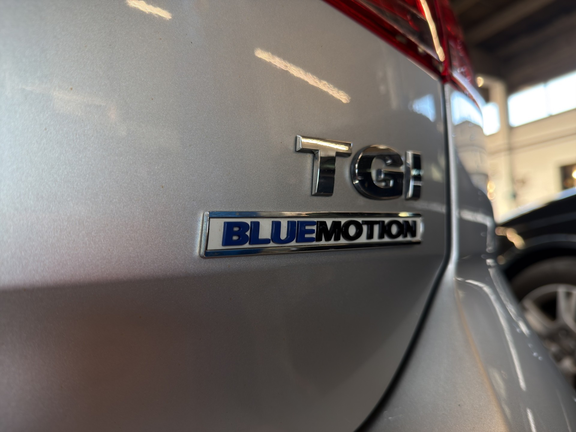 VW Golf 1.4 TGI BlueMotion Comfortline DSG-image-15