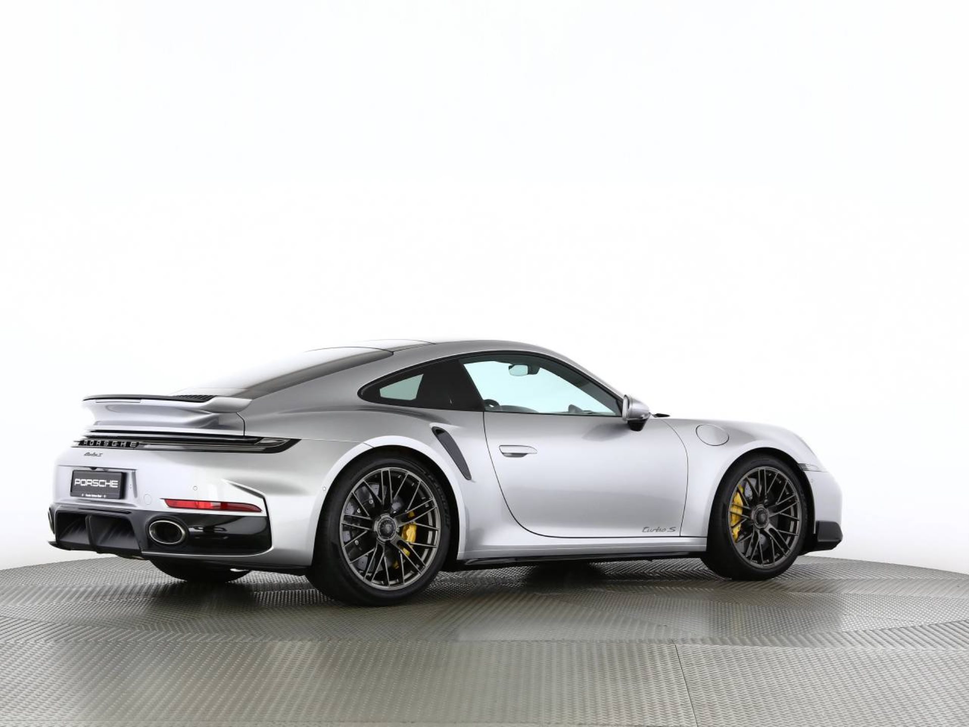 PORSCHE 911 Turbo S-image-22