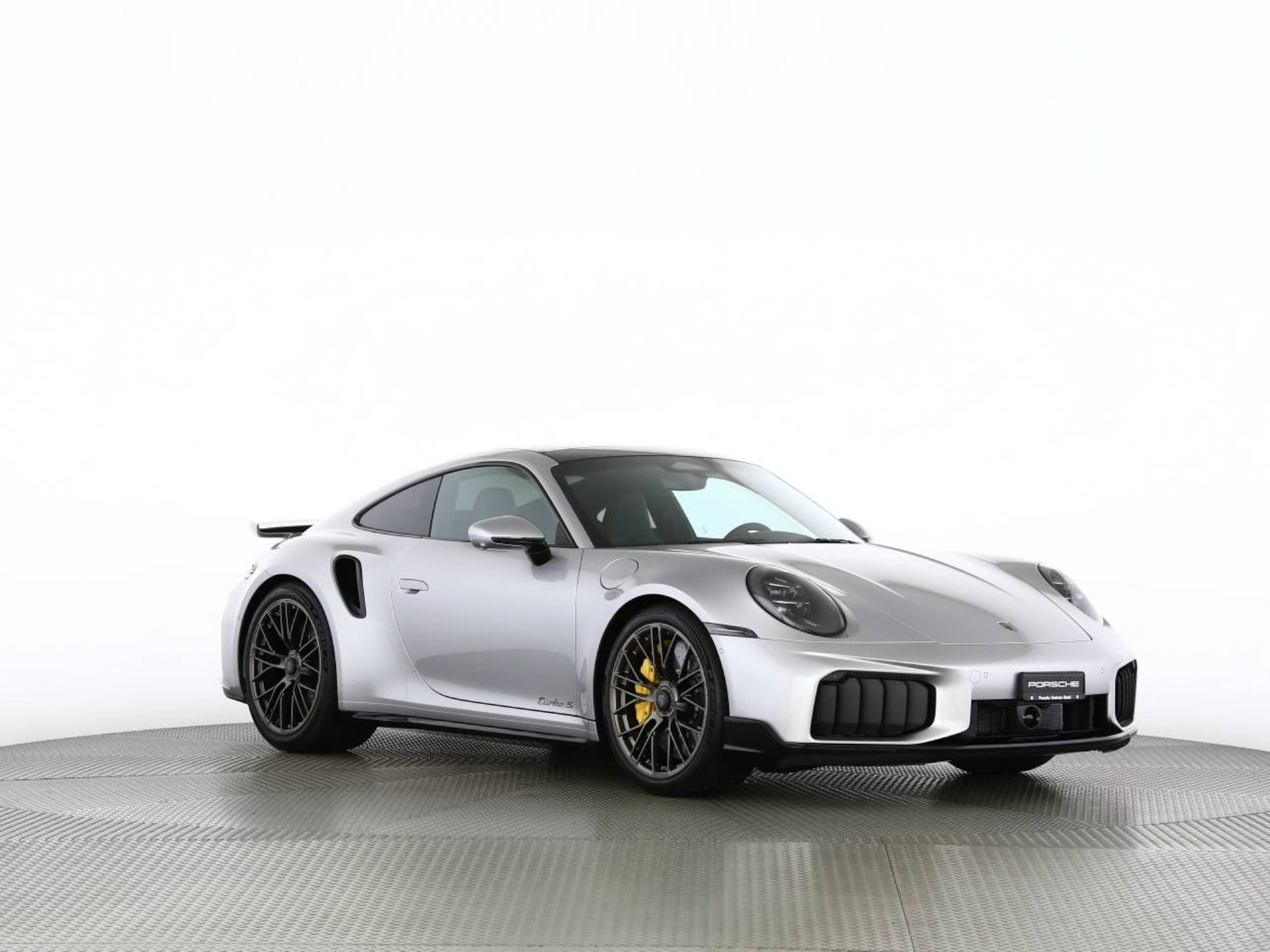 PORSCHE 911 Turbo S-image-26