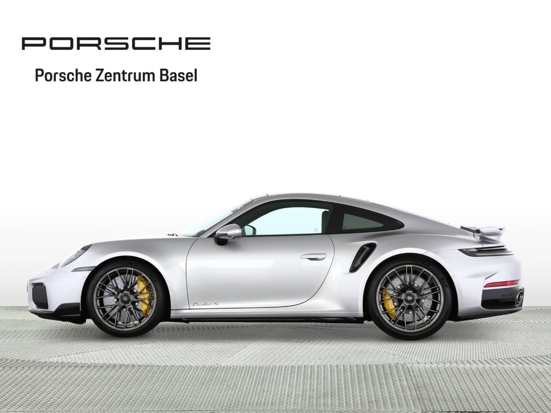 PORSCHE 911 Turbo S-image-1