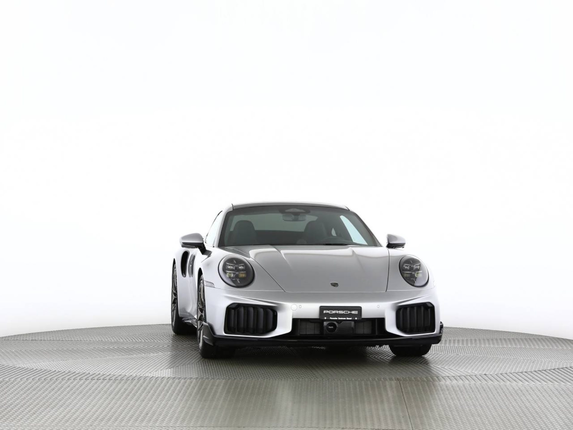 PORSCHE 911 Turbo S-image-30