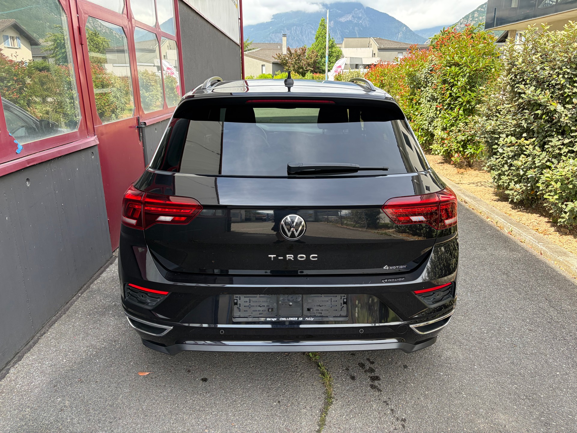 VW T-Roc 2.0 TSI Sport DSG 4Motion-image-5