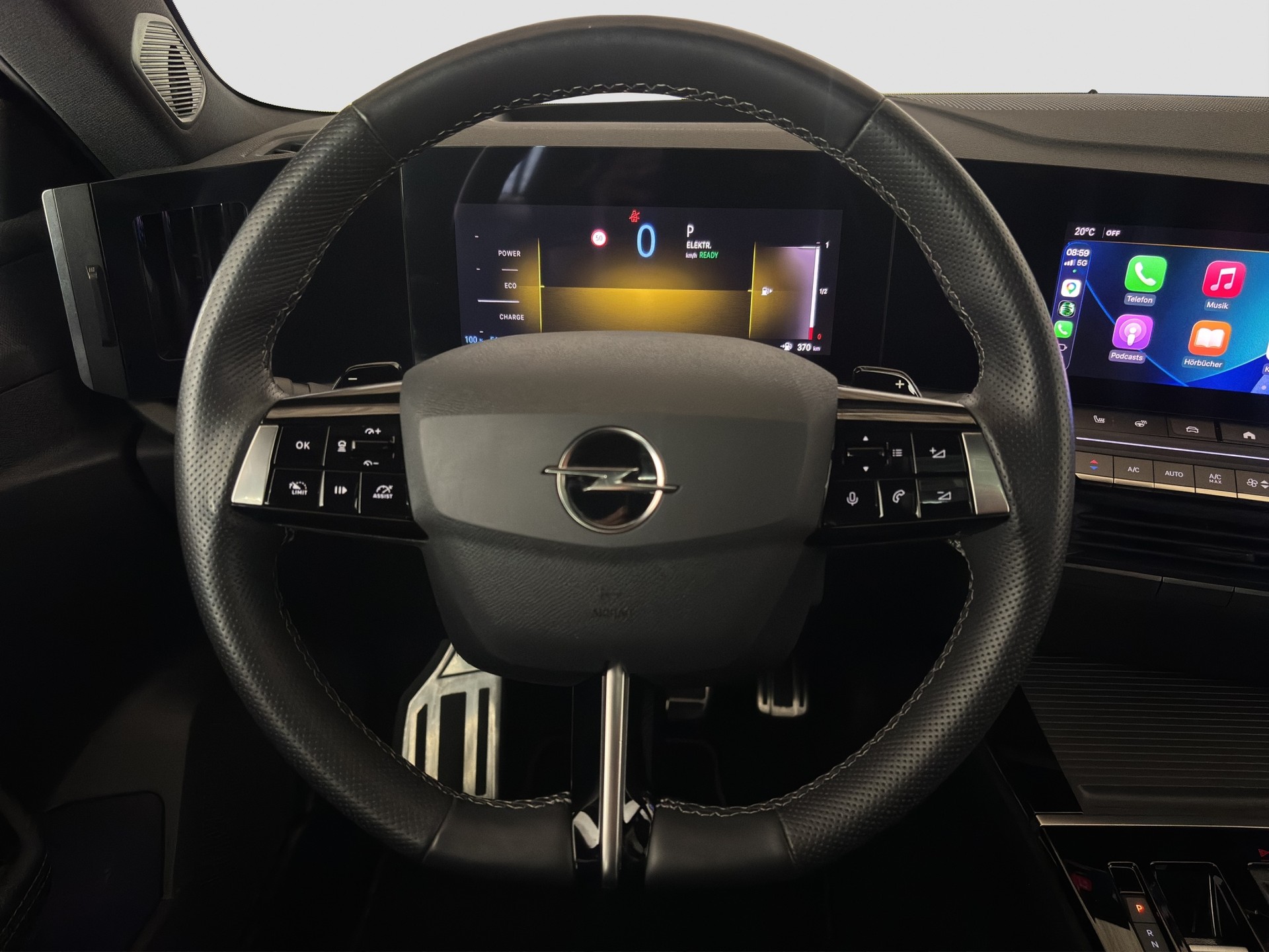 OPEL Astra 1.6 PHEV Turbo Ultimate-image-4