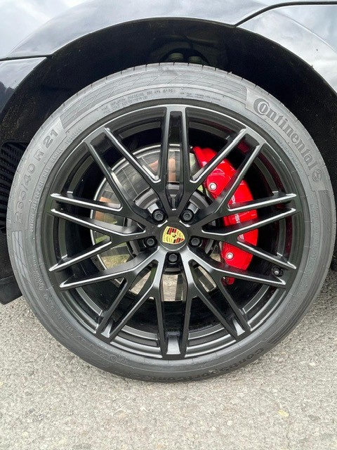 PORSCHE 2.9 V6 GTS-image-0