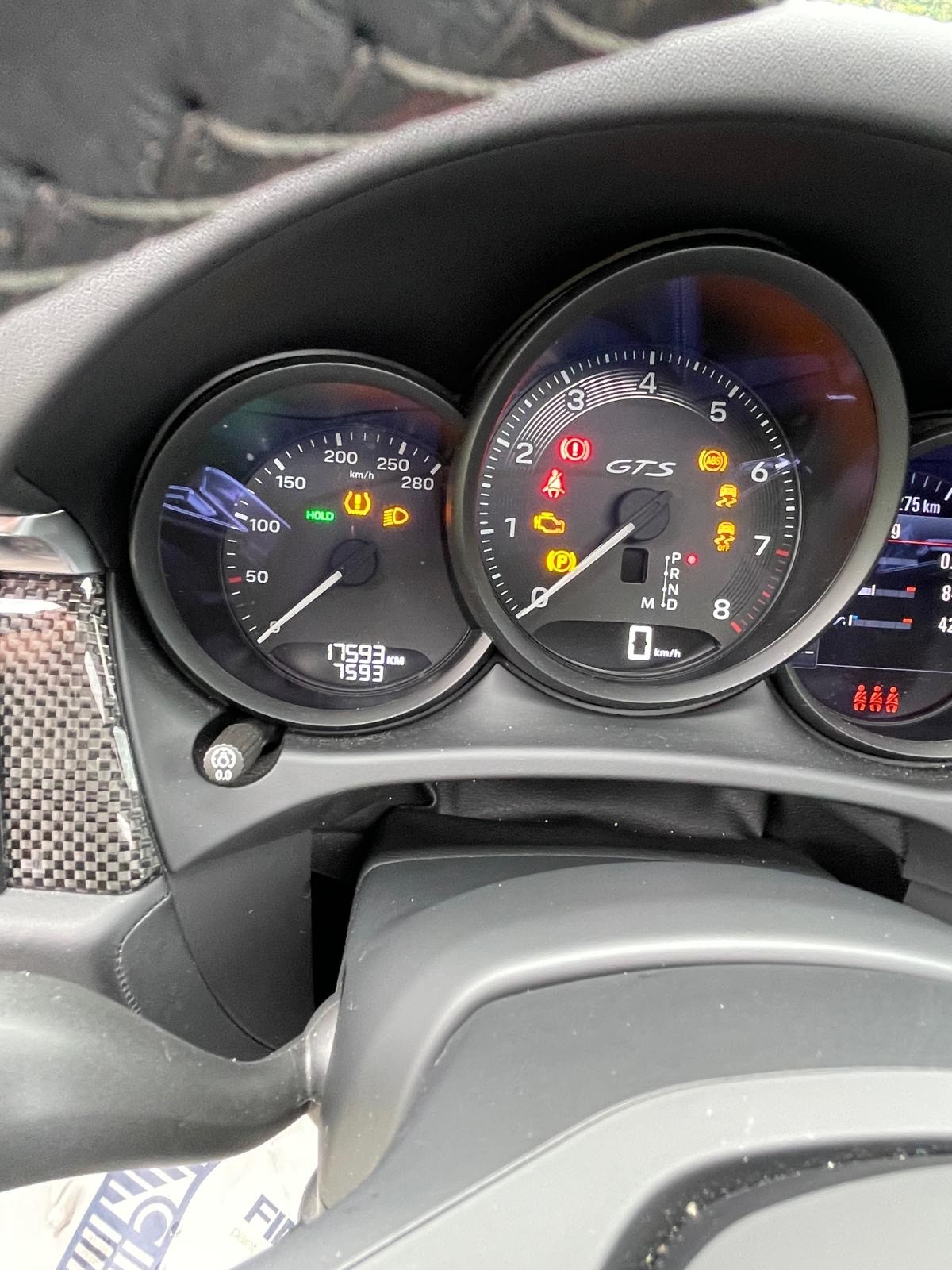 PORSCHE 2.9 V6 GTS-image-2