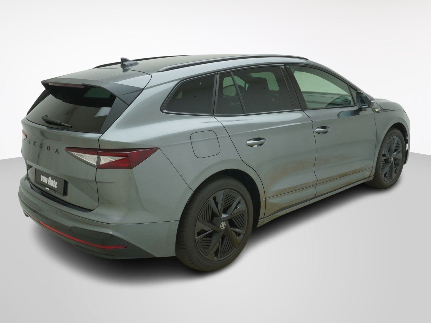 SKODA Enyaq iV RS-Lounge-image-5