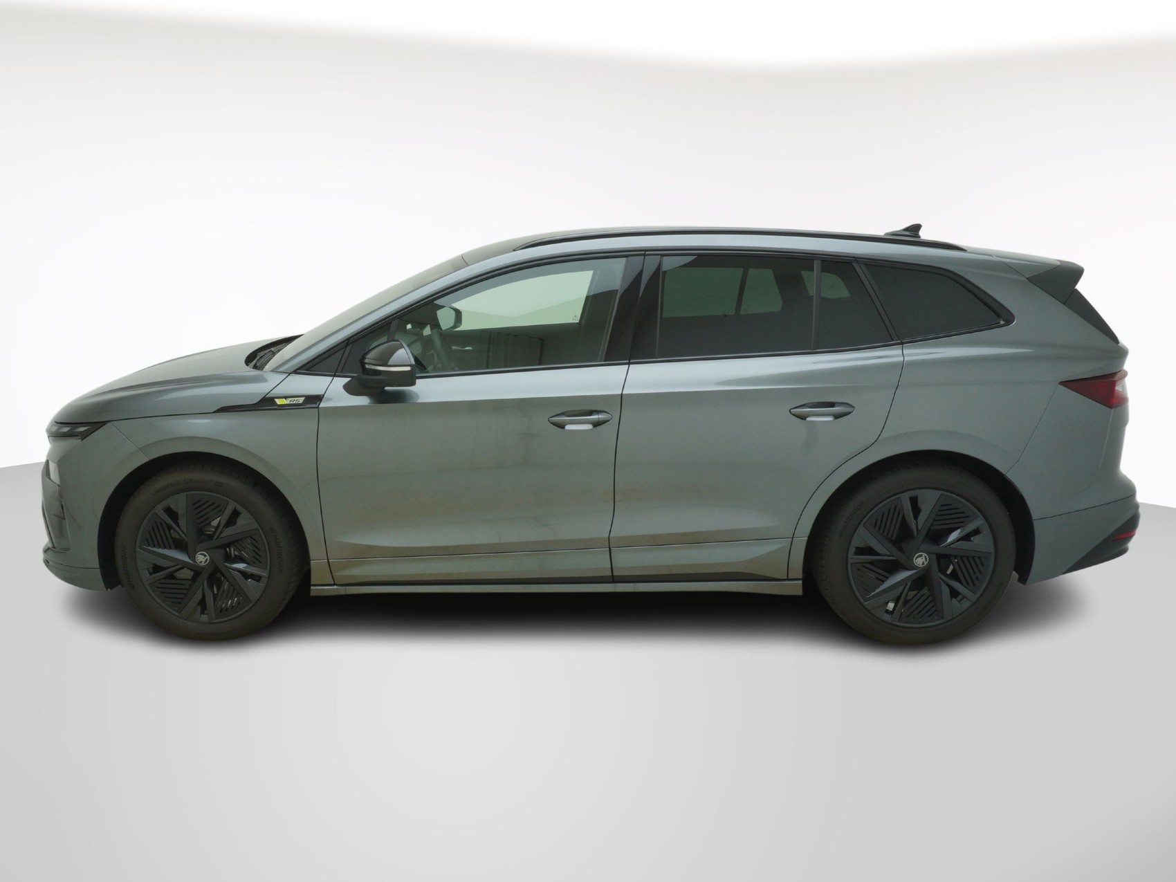 SKODA Enyaq iV RS-Lounge-image-1