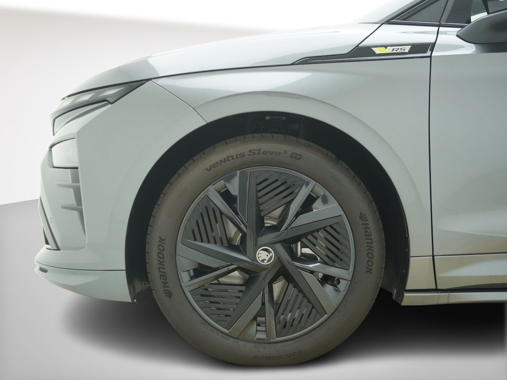 SKODA Enyaq iV RS-Lounge-image-9