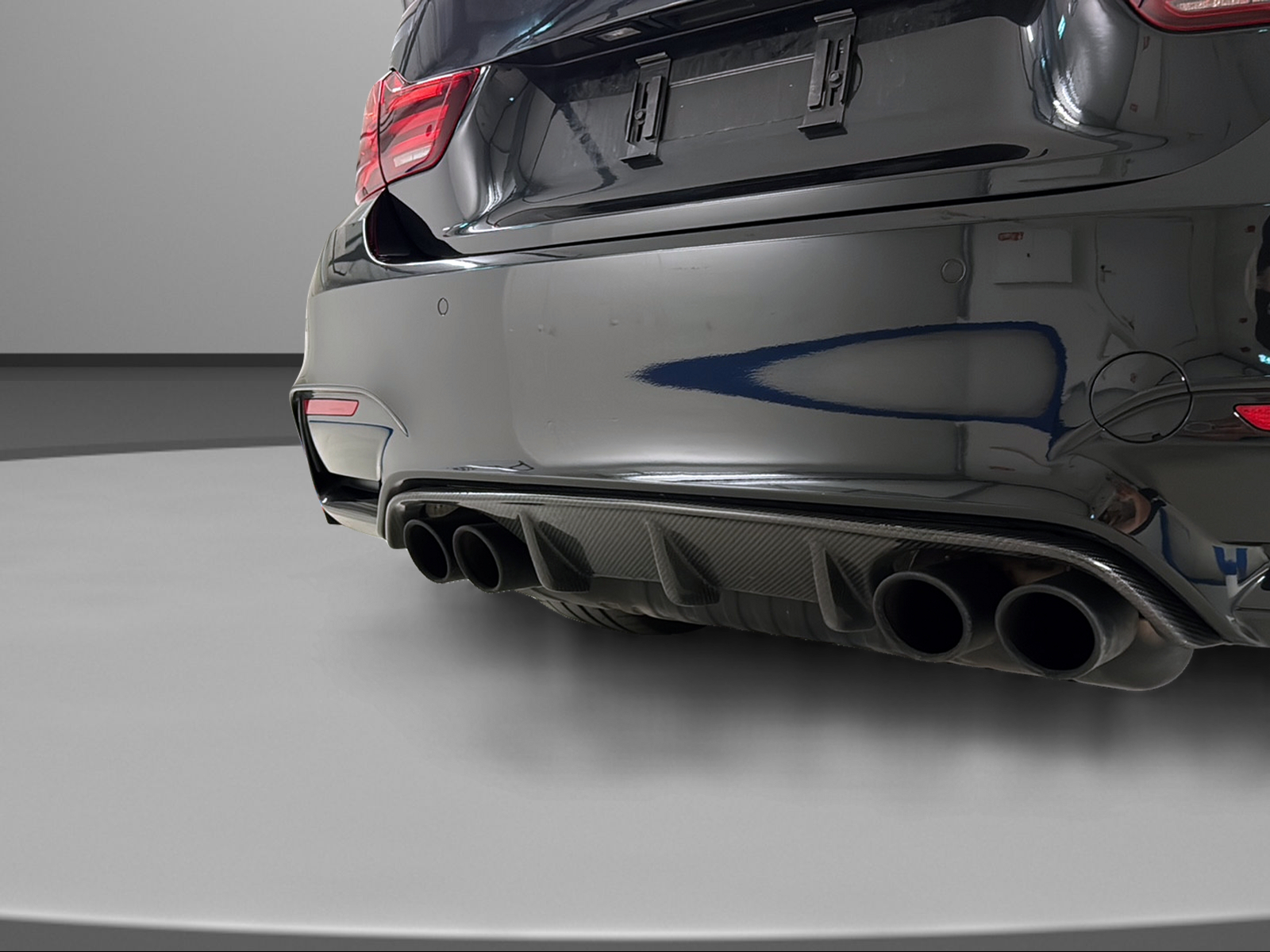 BMW M4 Competition Cabriolet DKG-image-6