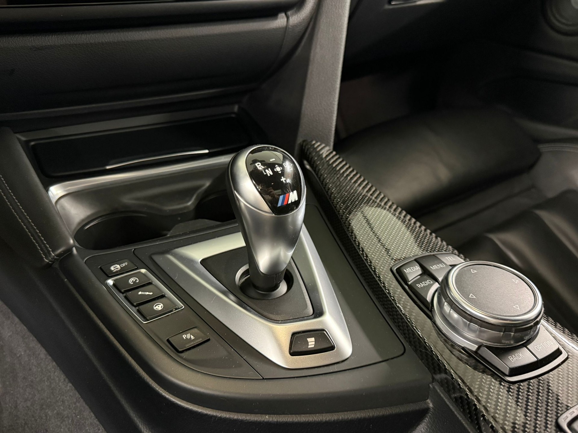 BMW M4 Competition Cabriolet DKG-image-19