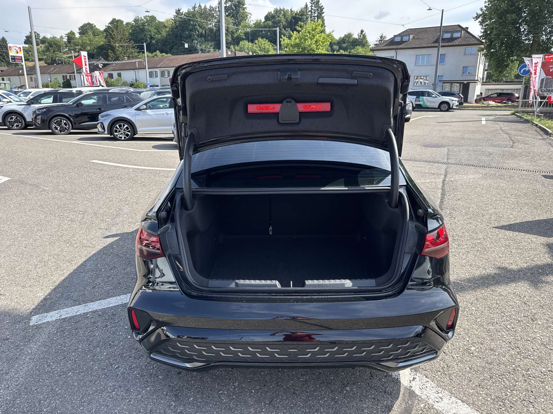 AUDI A3 Limousine 35 TFSi S-Line S-Tronic Automat-image-7