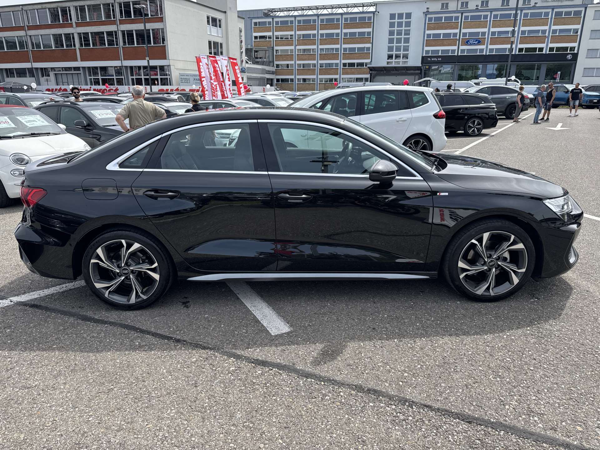 AUDI A3 Limousine 35 TFSi S-Line S-Tronic Automat-image-10