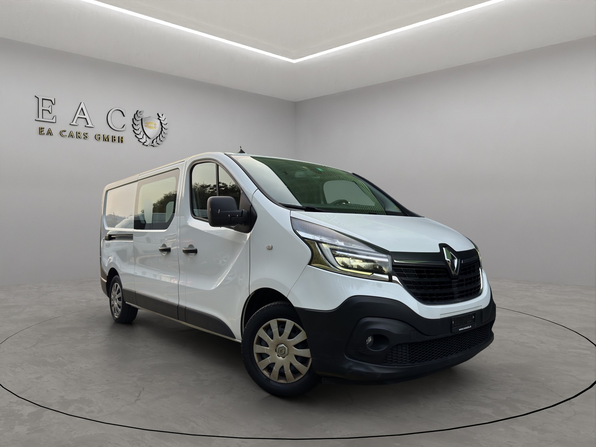 RENAULT Trafic 2.0 Energy dCi 120 3.0t Business L2H1-image-6
