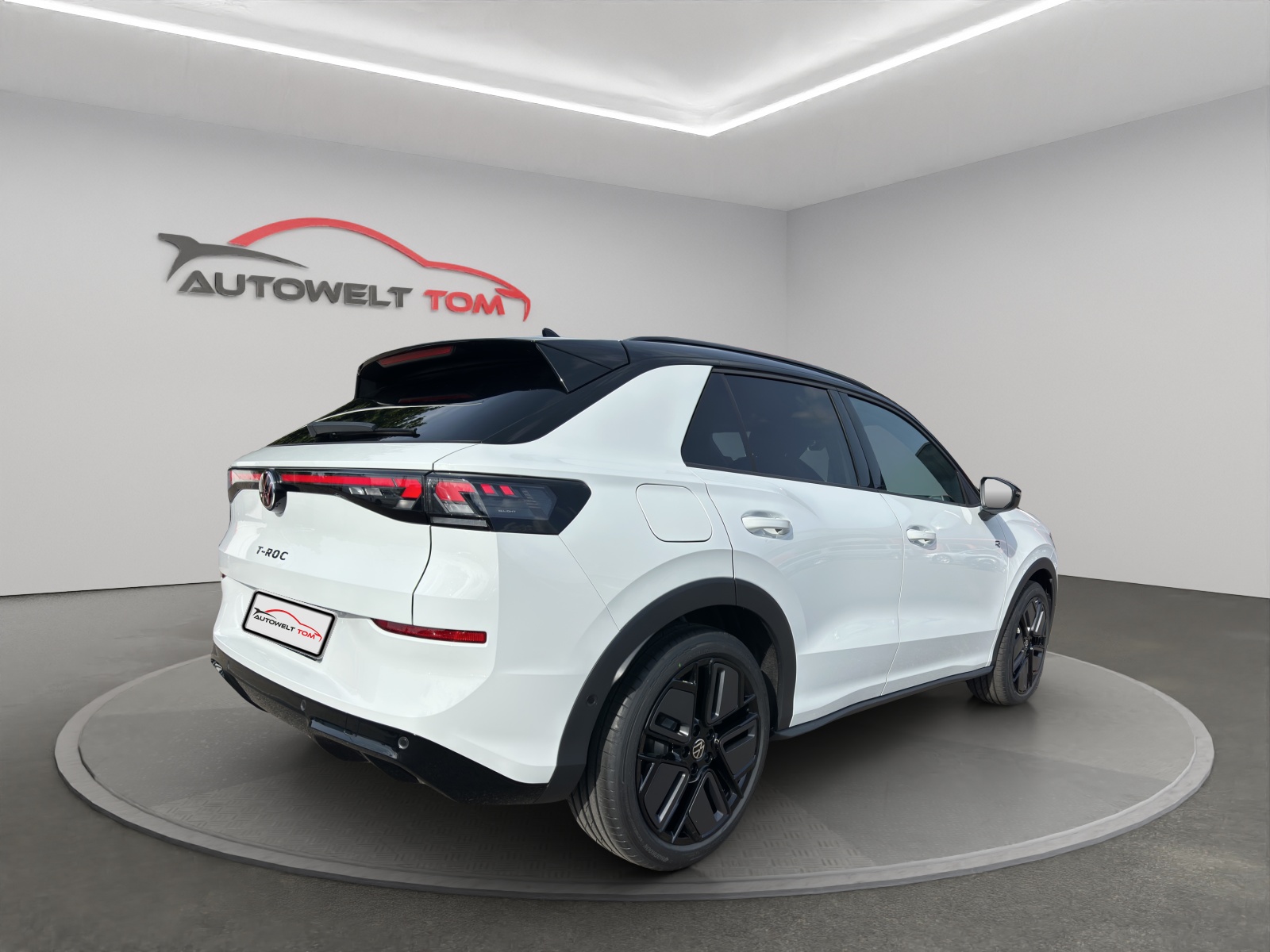 VW T-Roc 1.5 eTSI *NEUSTES MODELL*CH-Wagen* mHEV R-Line DSG-image-4