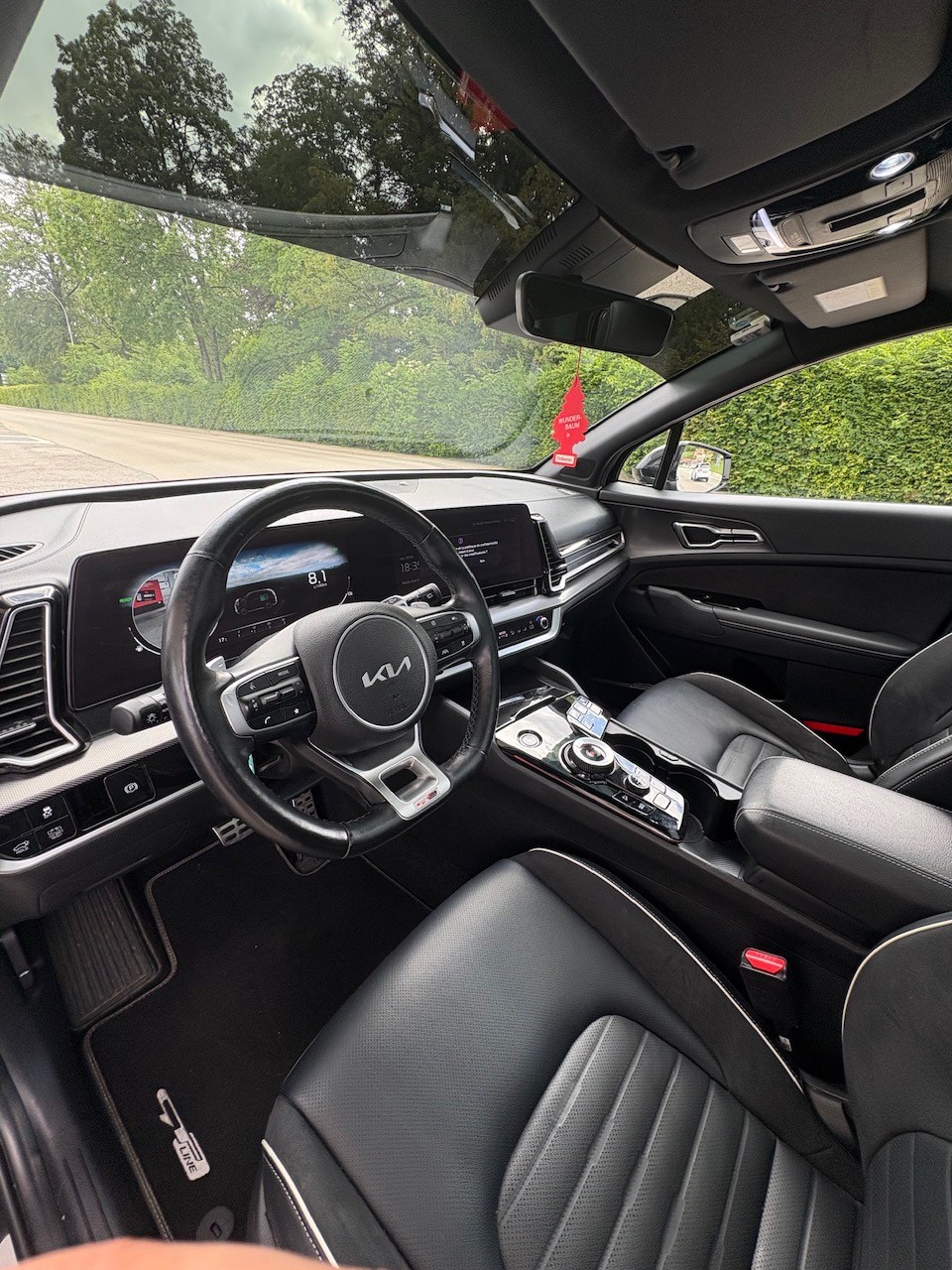 KIA 1.6 T-GDi Hybrid GT-Line-image-4