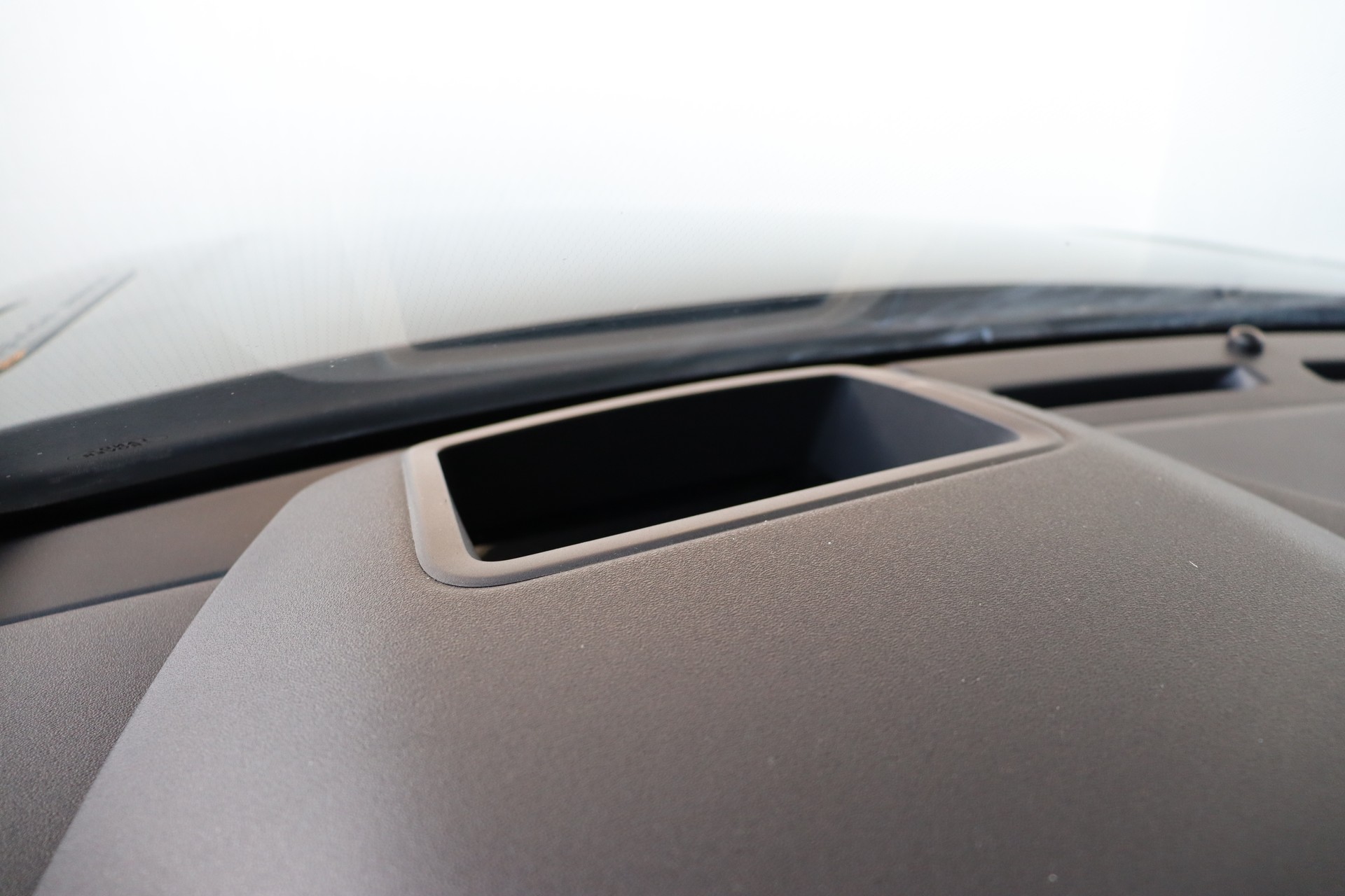 LAND ROVER Range Rover Velar R-Dynamic D 300 S Automatic-image-20