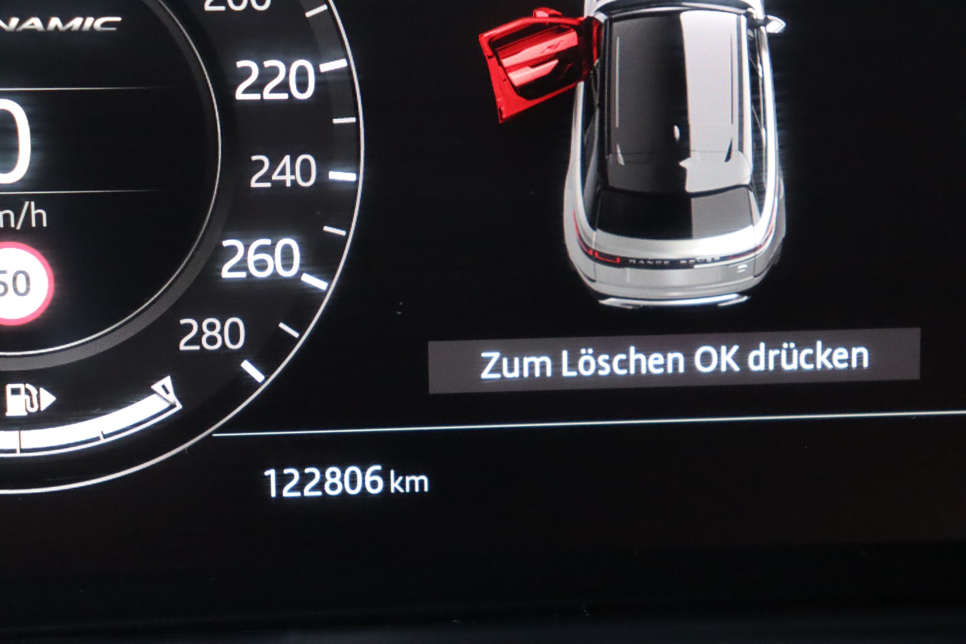 LAND ROVER Range Rover Velar R-Dynamic D 300 S Automatic-image-28