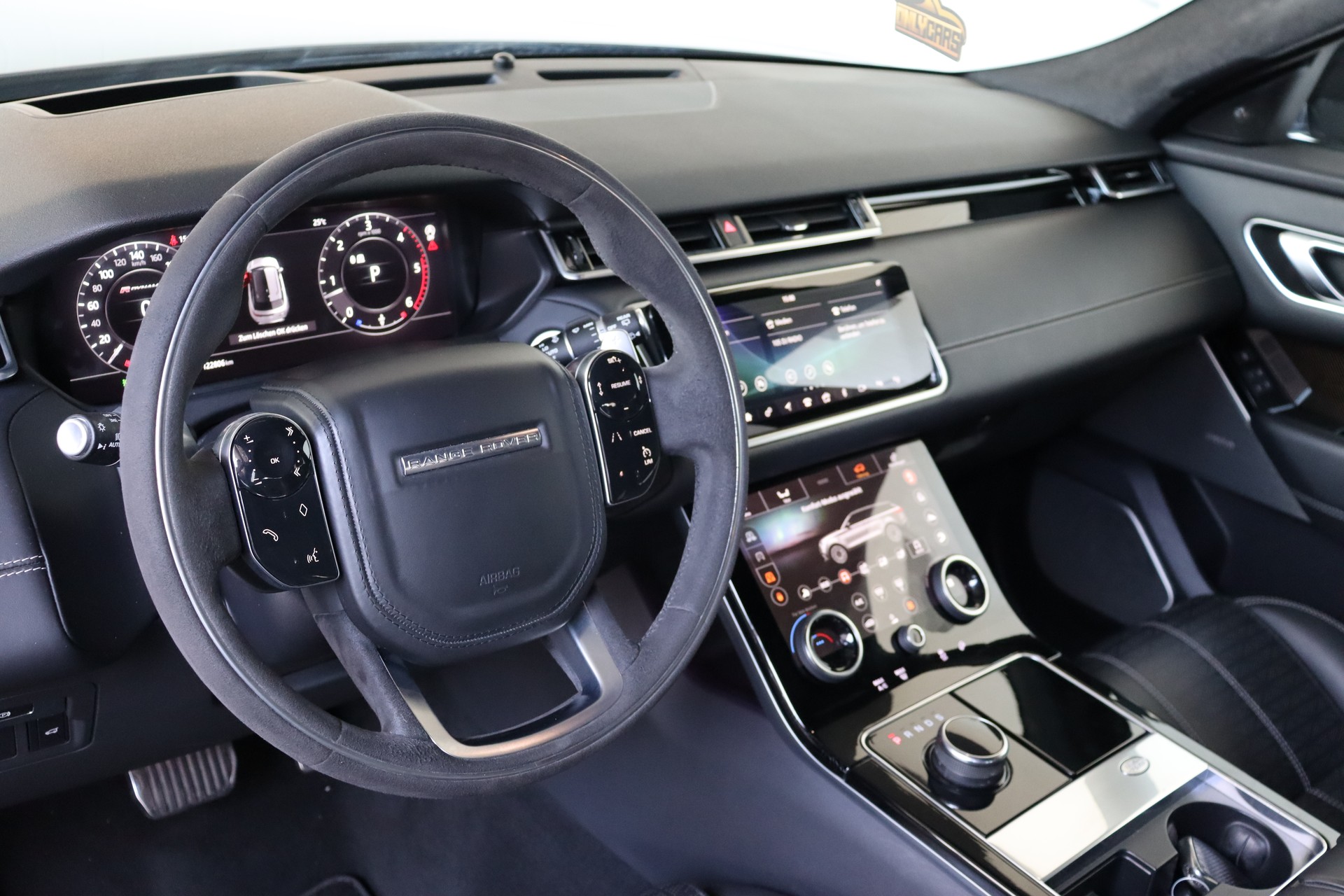 LAND ROVER Range Rover Velar R-Dynamic D 300 S Automatic-image-8