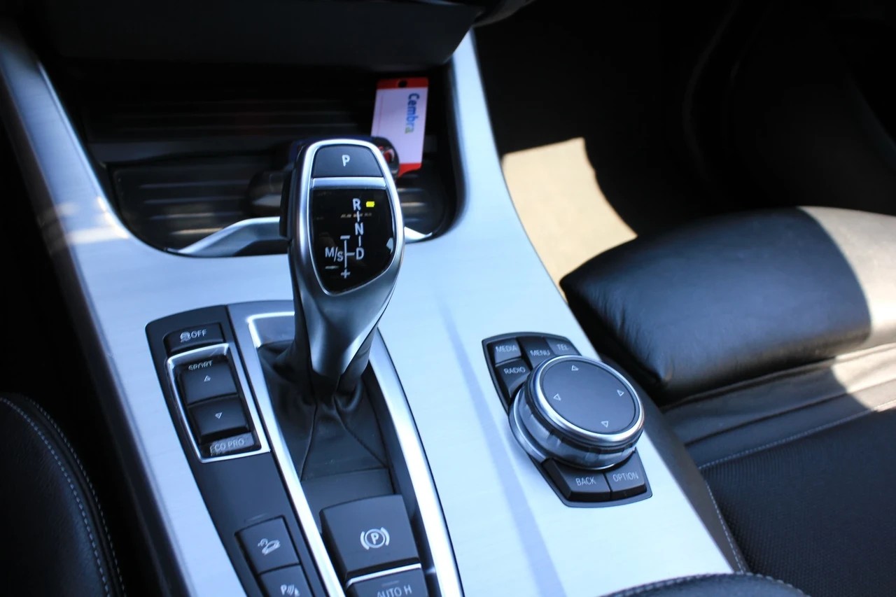 BMW X4 xDrive 30d Steptronic *Anhängerkupplung 2'400KG**-image-10