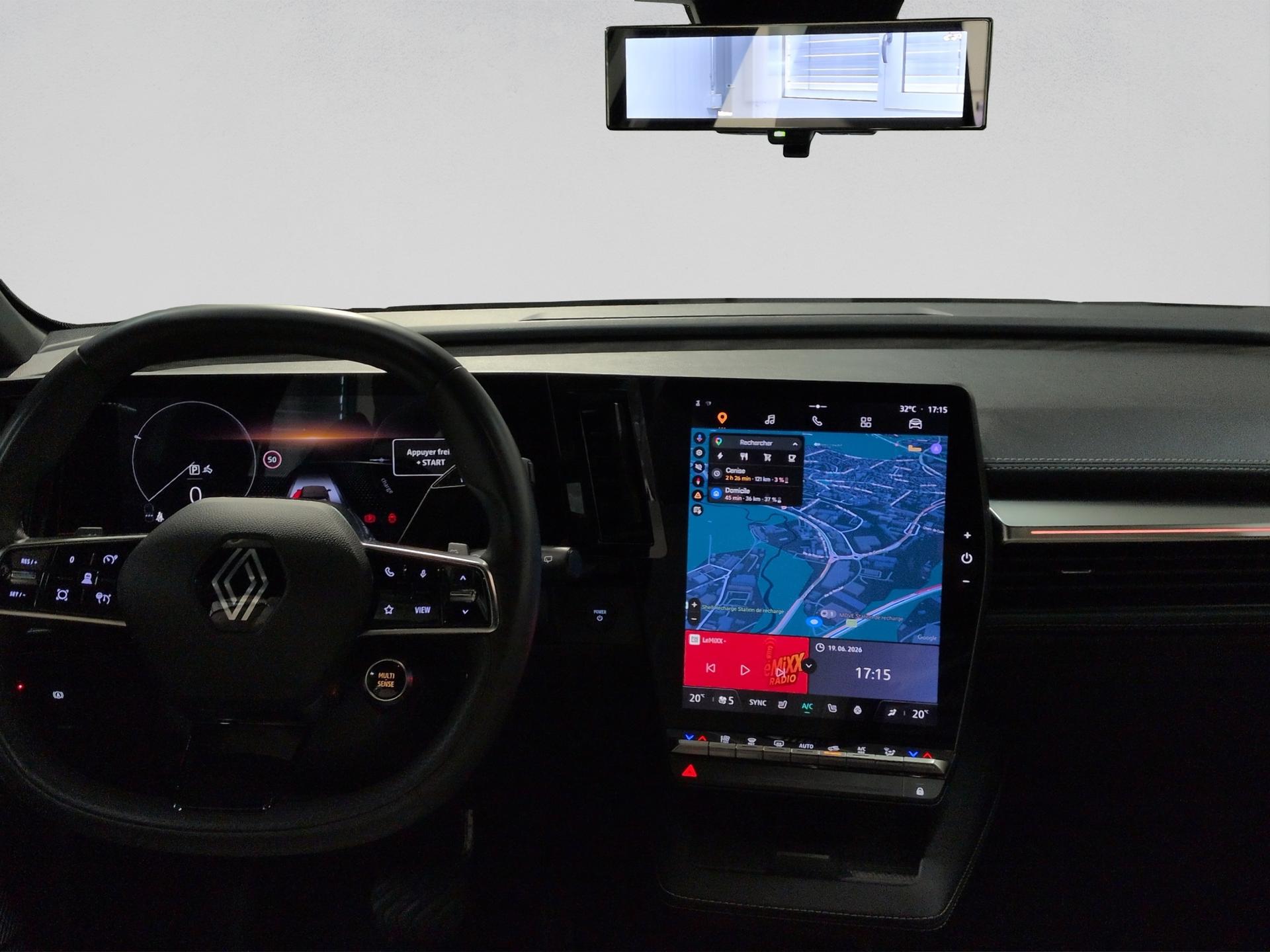 RENAULT Mégane E-TECH EV60 Iconic-image-13